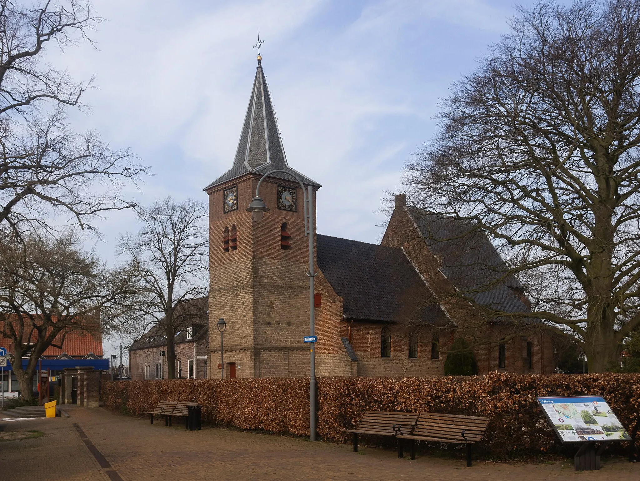 Photo showing: Valburg, reformed church
