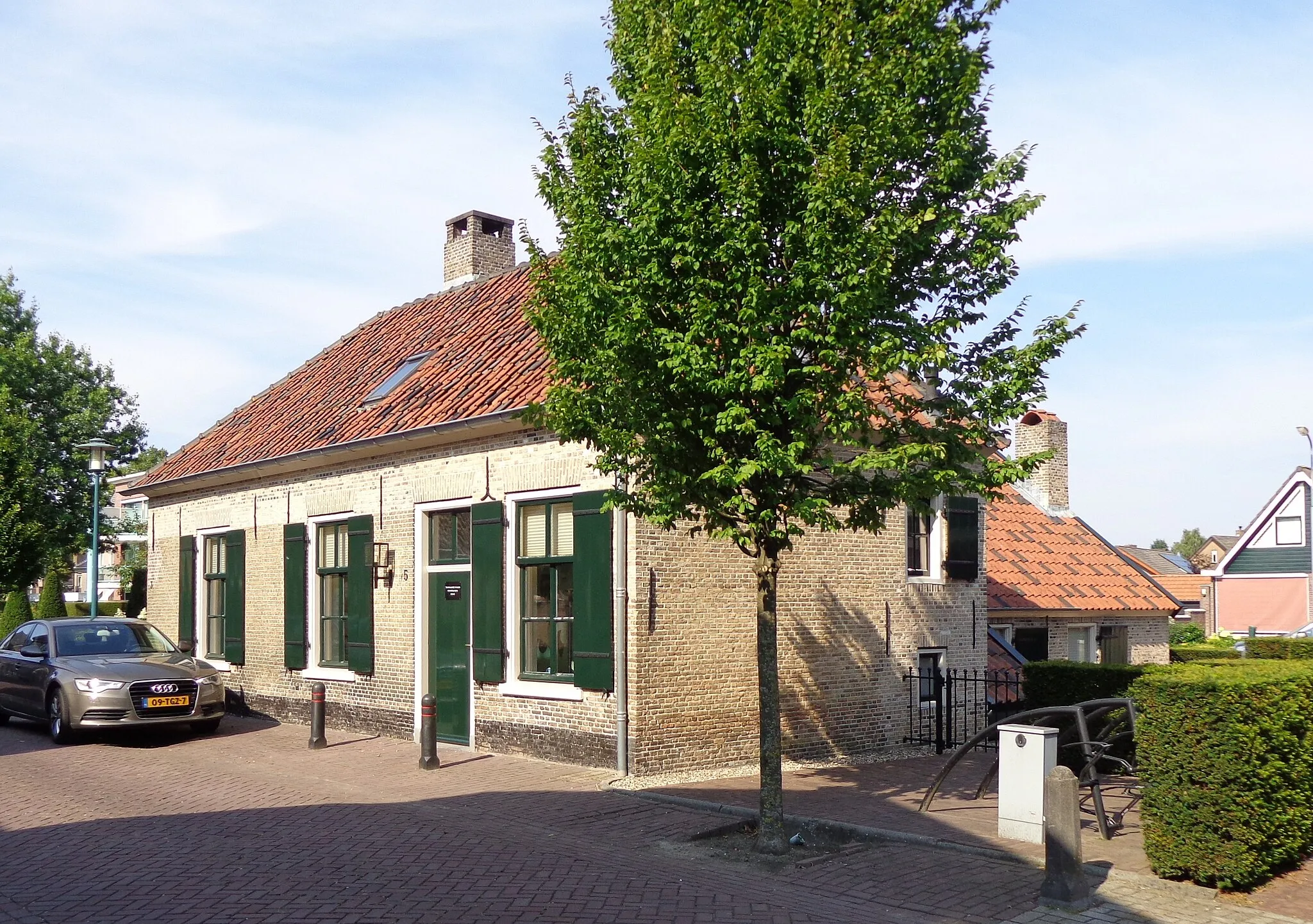 Photo showing: This is an image of a municipal monument in Barneveld with number