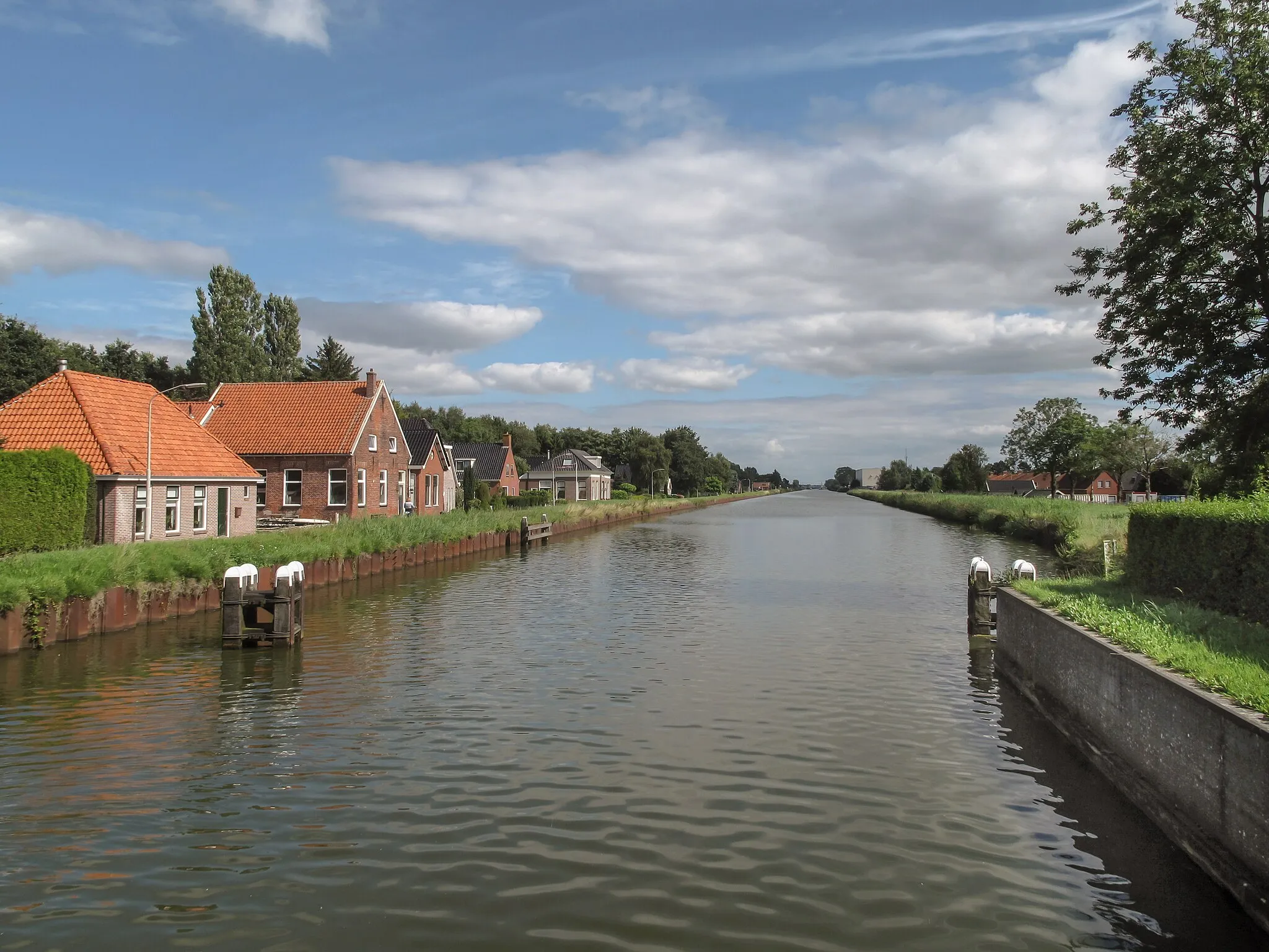 Photo showing: Zuidbroek, canal: het Winschoterdiep