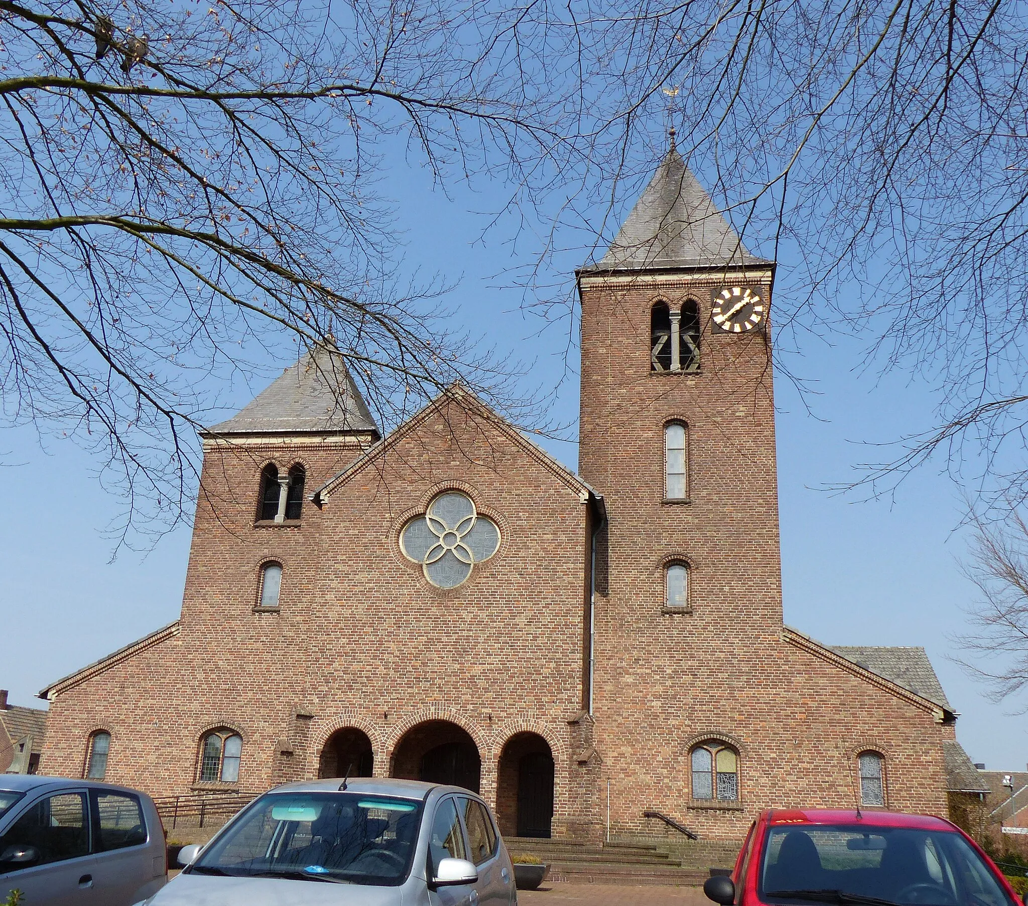 Photo showing: Arcen – NL - Sint Petrus- en Pauluskerk