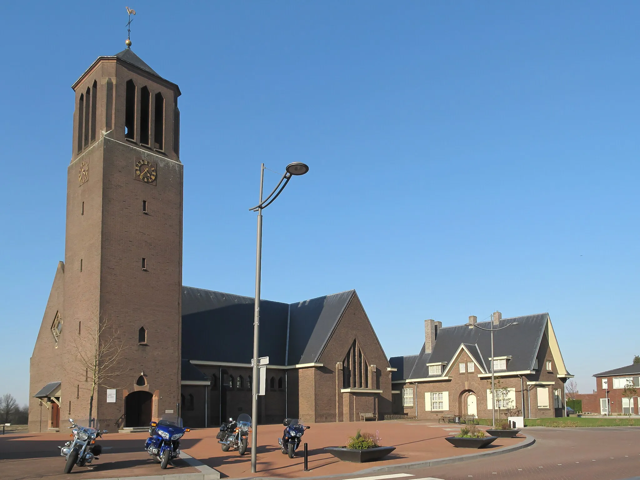 Photo showing: Beringe, church