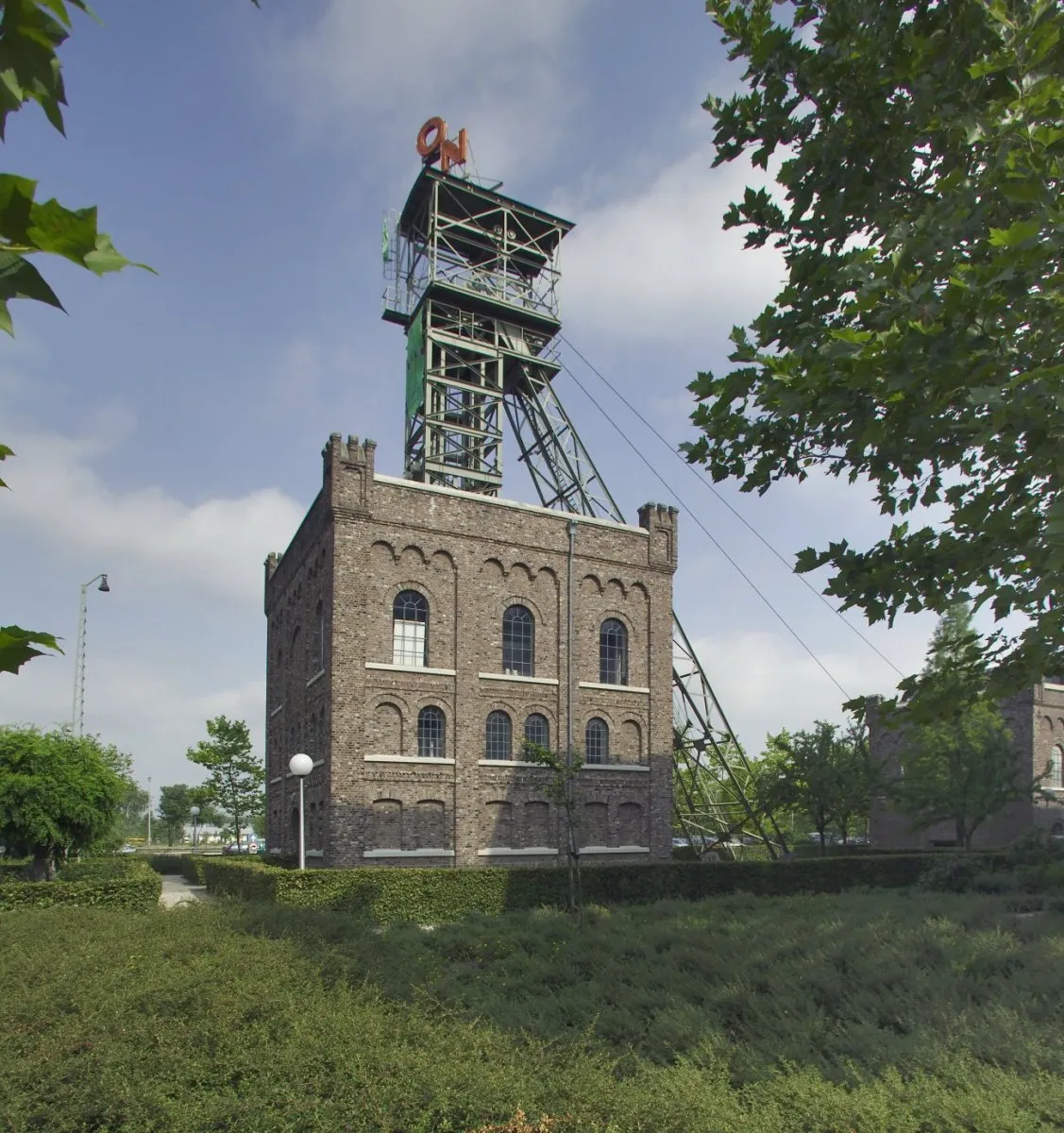 Photo showing: This is an image of rijksmonument number 21229