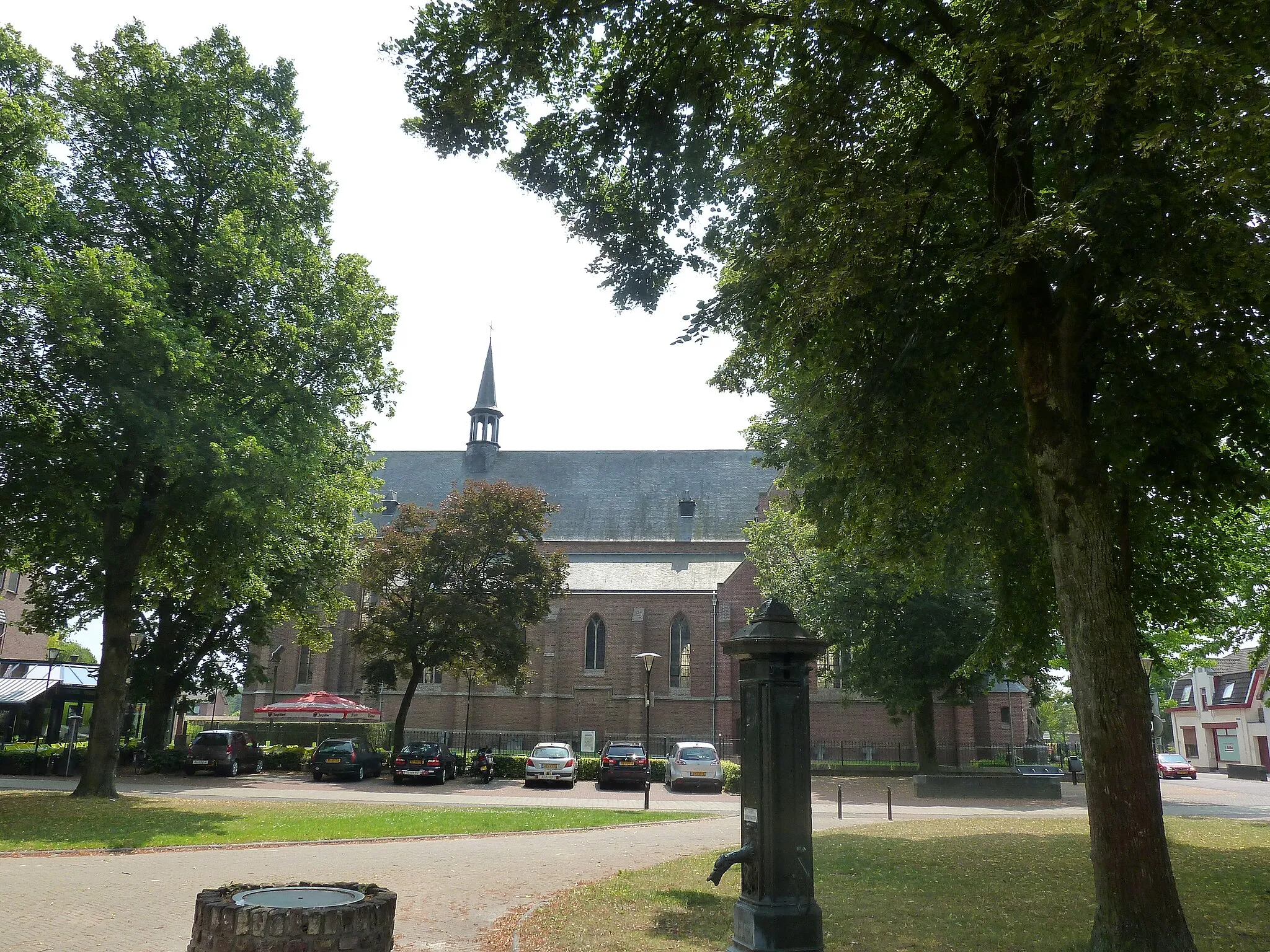 Photo showing: Sint-Lambertuskerk, Helden, Nederland