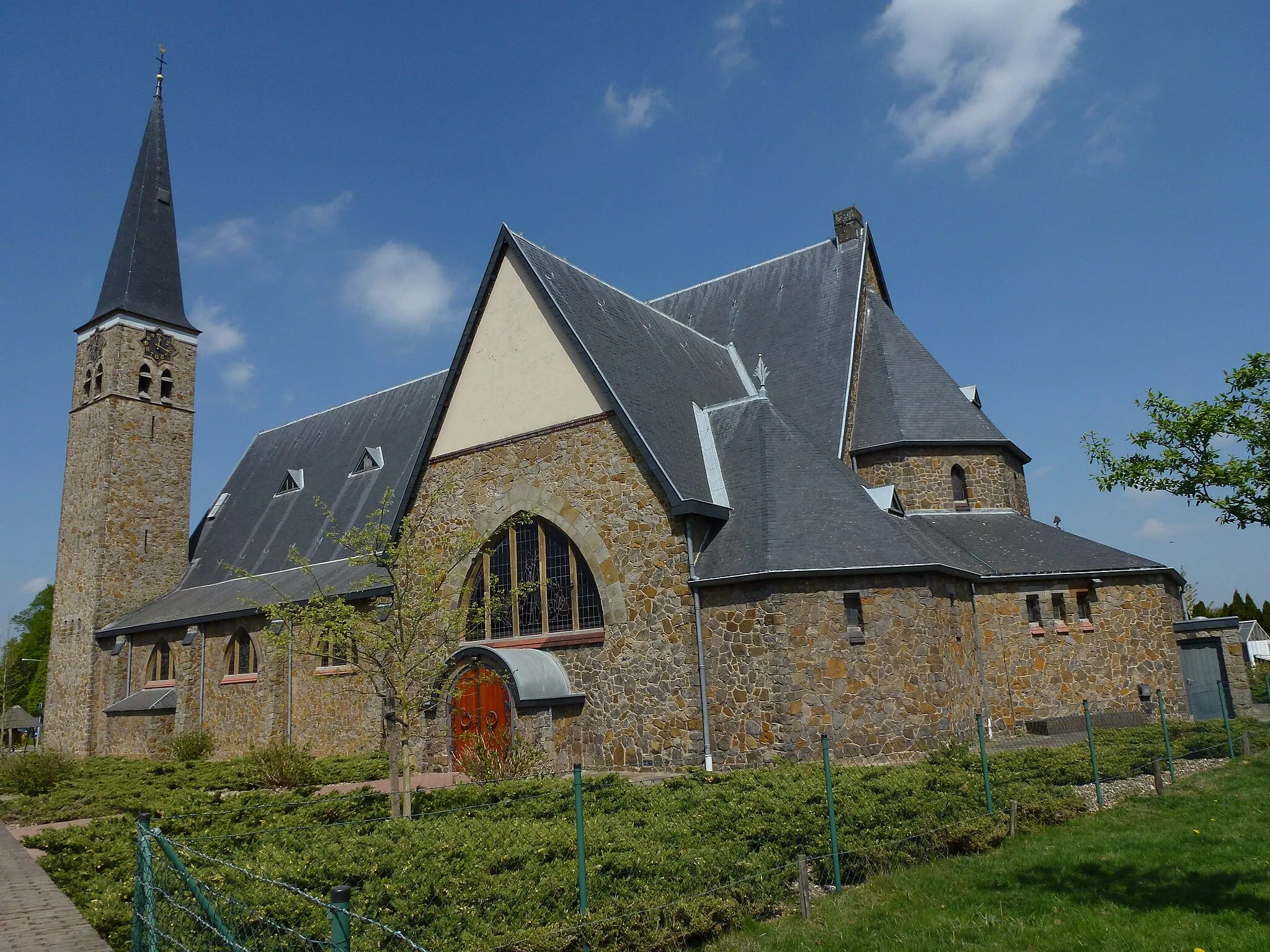 Photo showing: Koningsbosch (Echt-Susteren) kerk, zijaanzicht