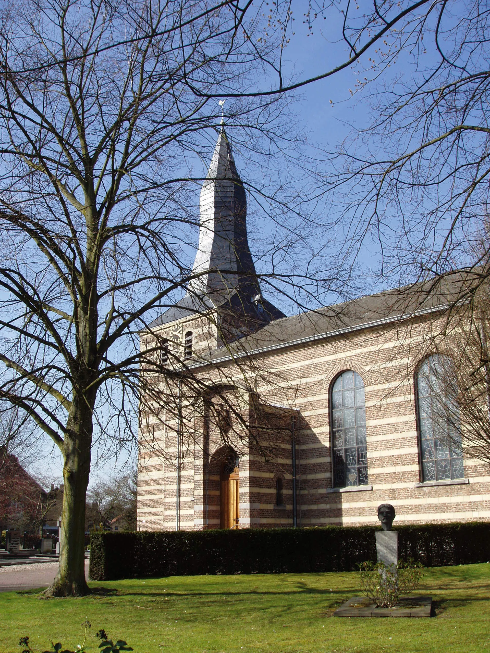 Photo showing: Church, Oirsbeek, Limburg, the Netherlands