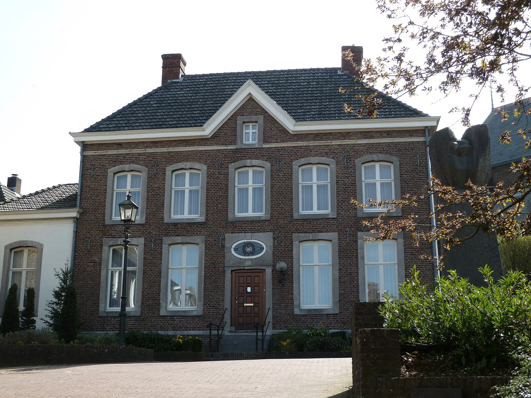 Photo showing: Deken Keulenplein 2, Schinnen, Limburg, the Netherlands