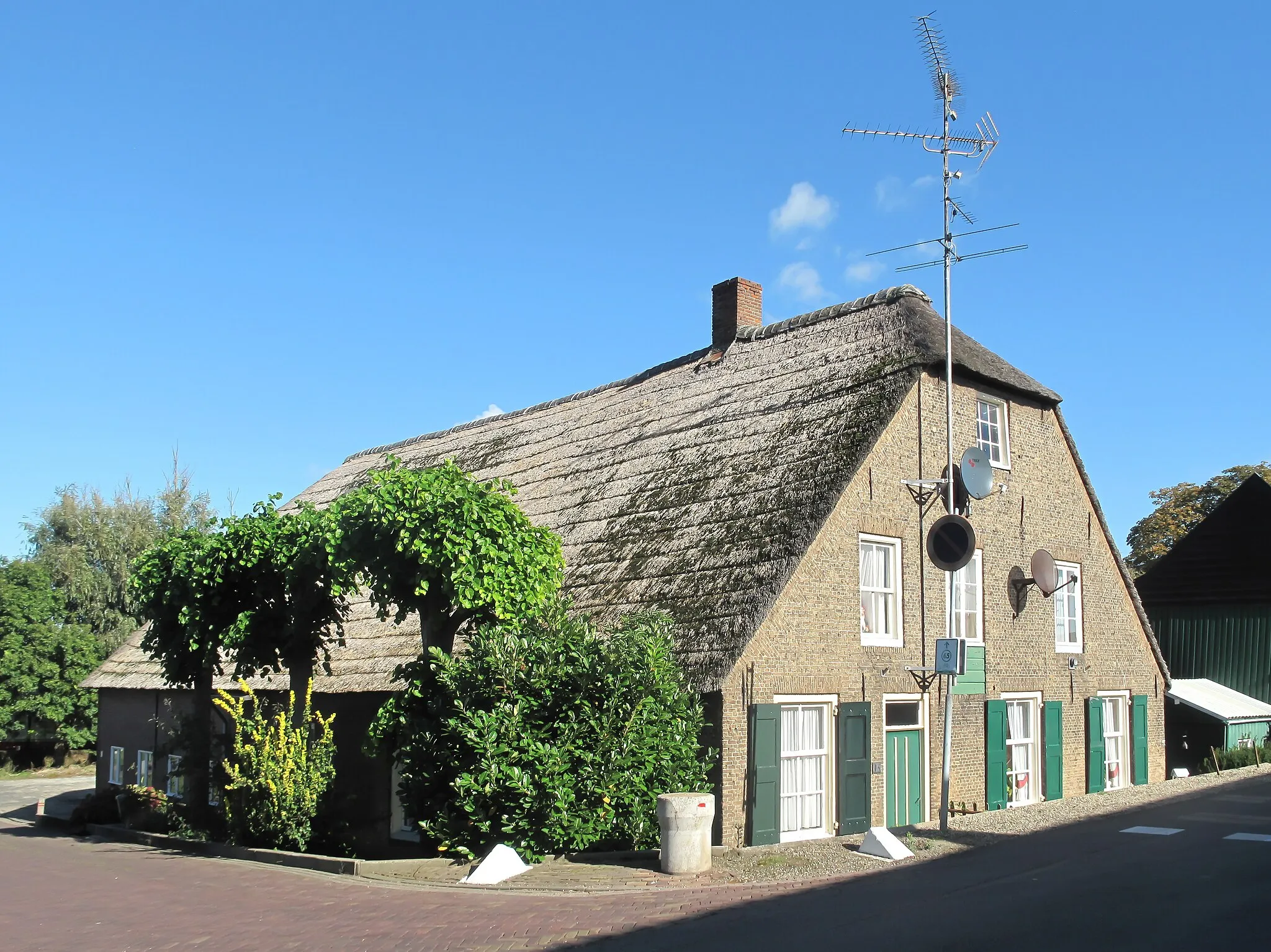 Photo showing: This is an image of rijksmonument number 526411