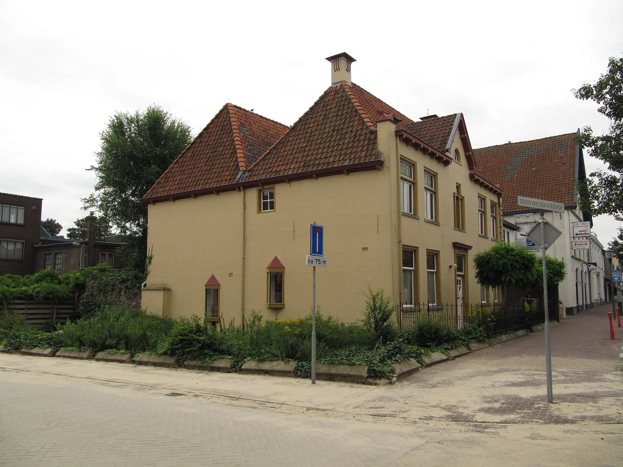 Photo showing: This is an image of rijksmonument number 517514