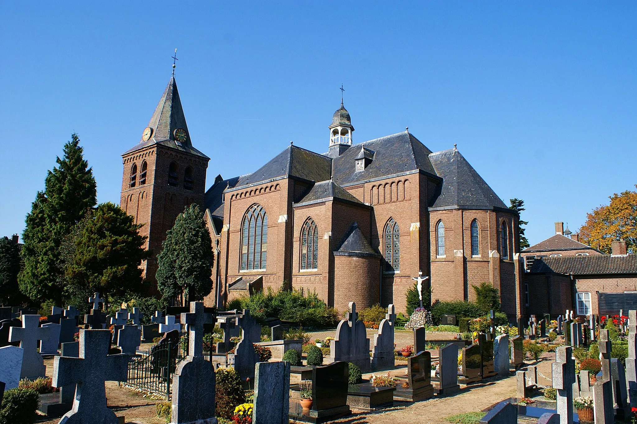 Photo showing: De Sint-Willibrorduskerk te Esch.