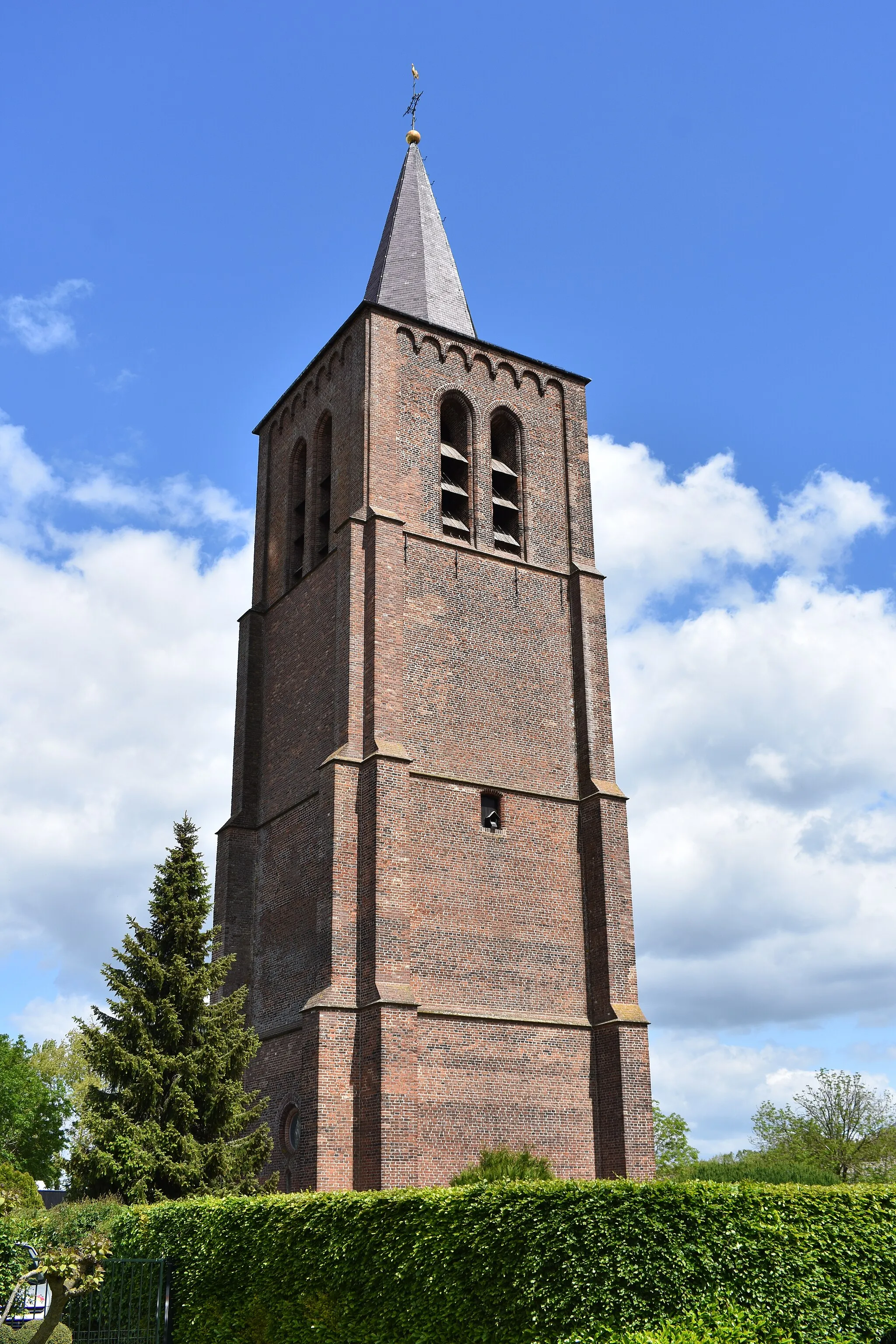 Photo showing: Oude kerktoren, Hoogeloon
