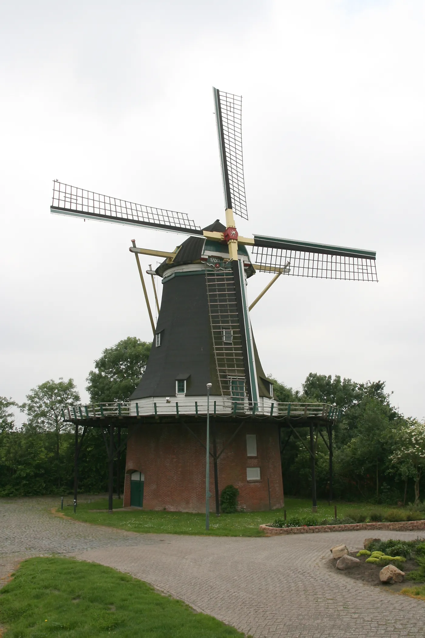 Photo showing: Nieuw-Vossemeer: molen Assumburg