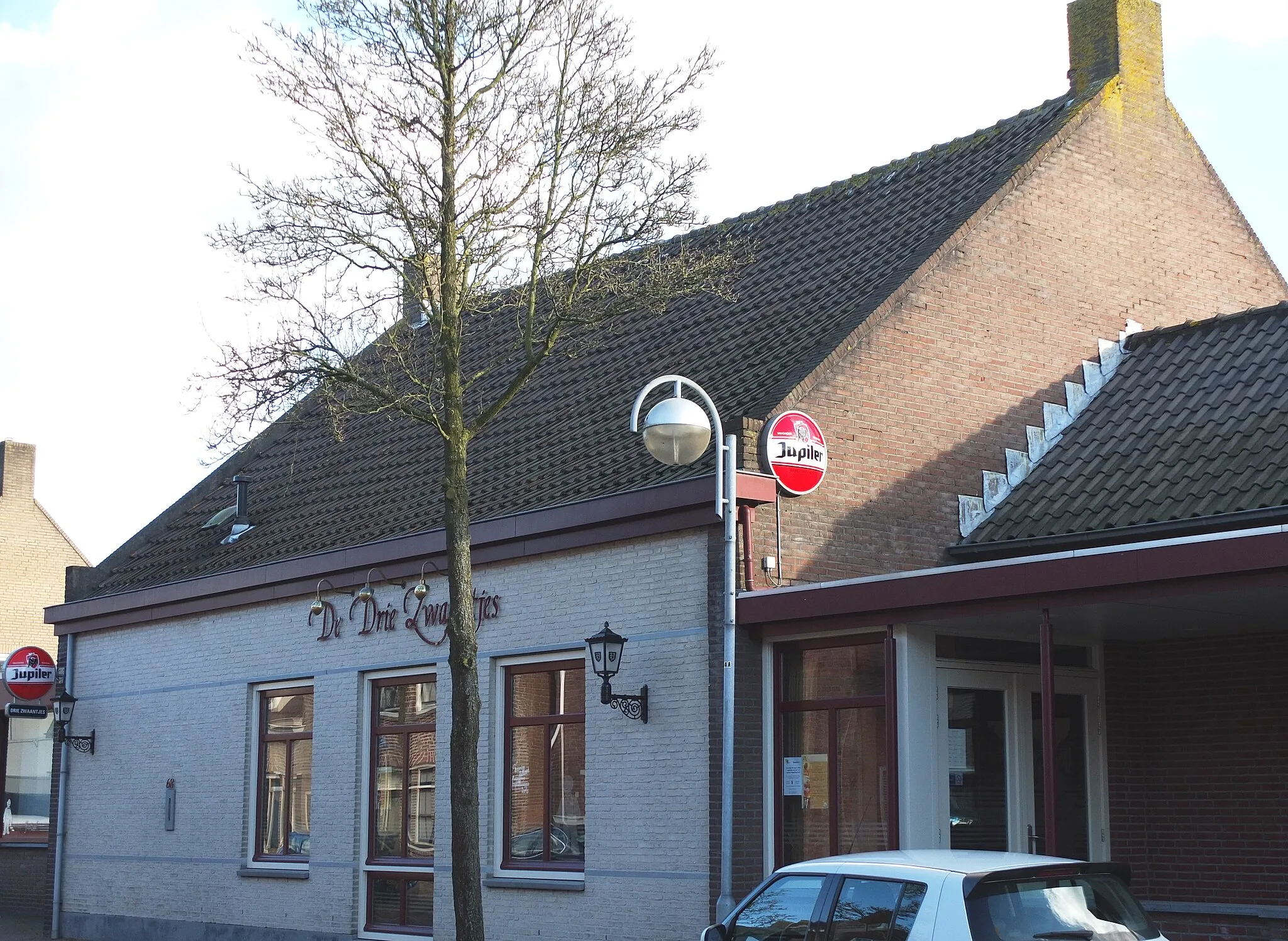 Photo showing: Zicht op een deel van Café de Drie Zwaantjes, Sint Janstraat 68, 4714 EH Sprundel in Sprundel