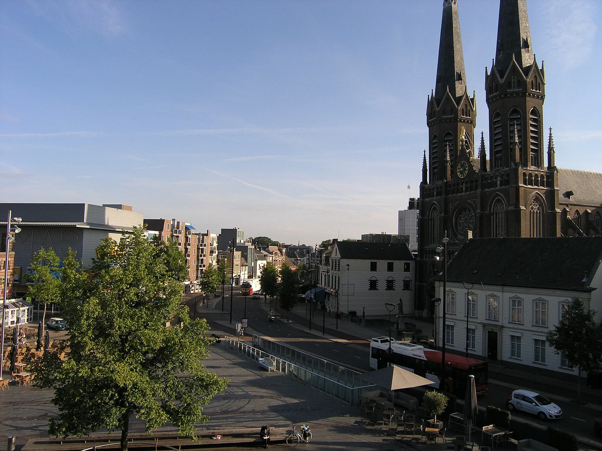 Photo showing: Tilburg, Heuvel