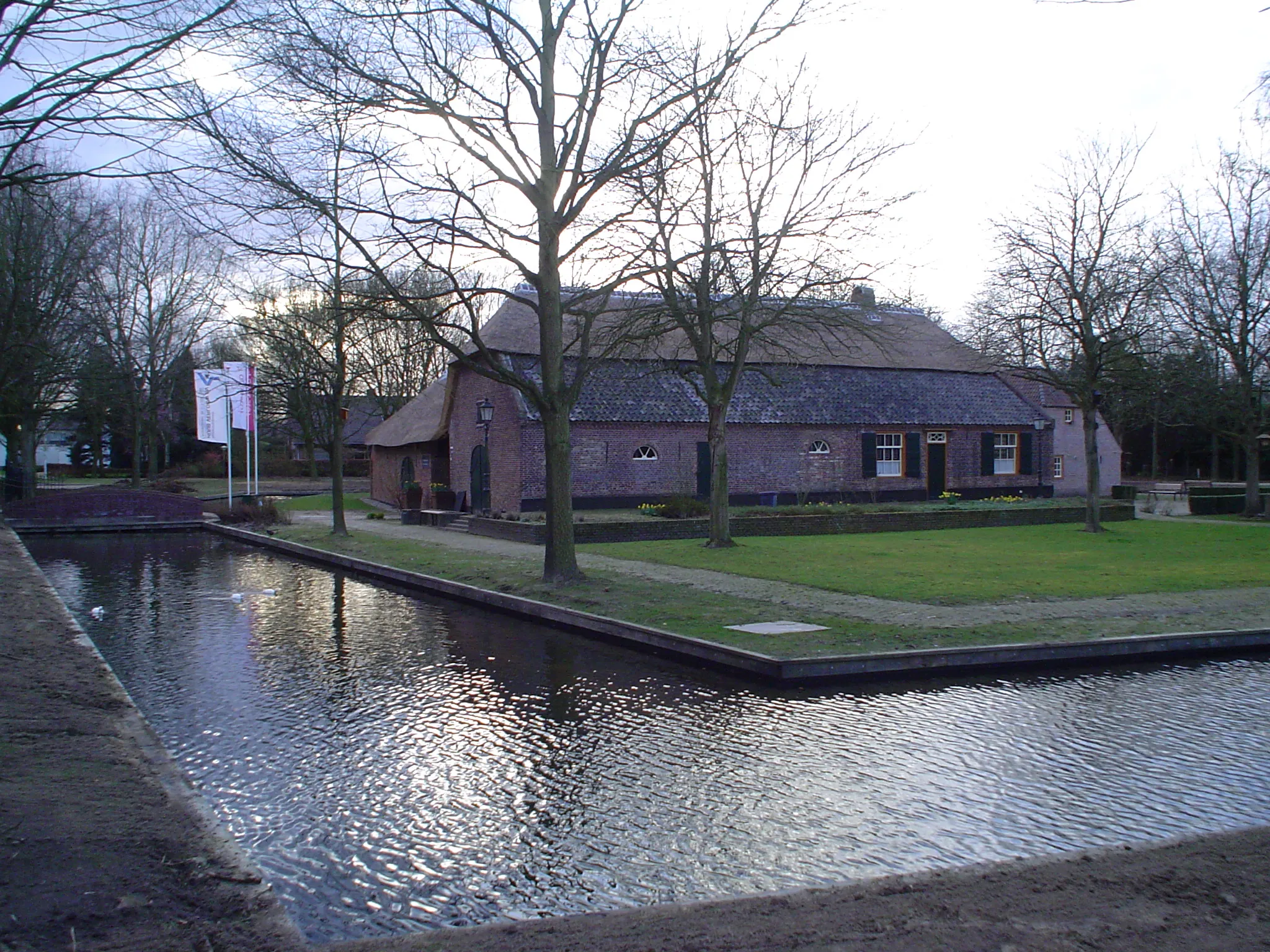 Photo showing: Museum 't Oude Slot, located at an old farmhouse in the town of Zeelst.