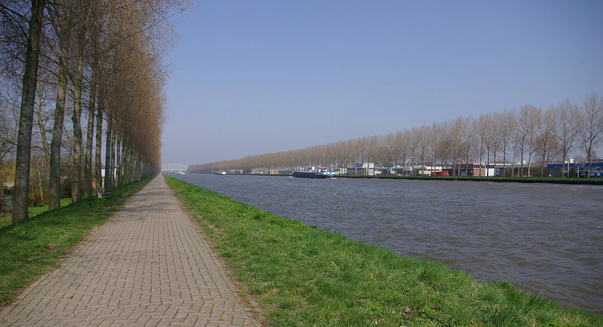 Photo showing: Amsterdam-Rhine Canal between Driemond and Weesp