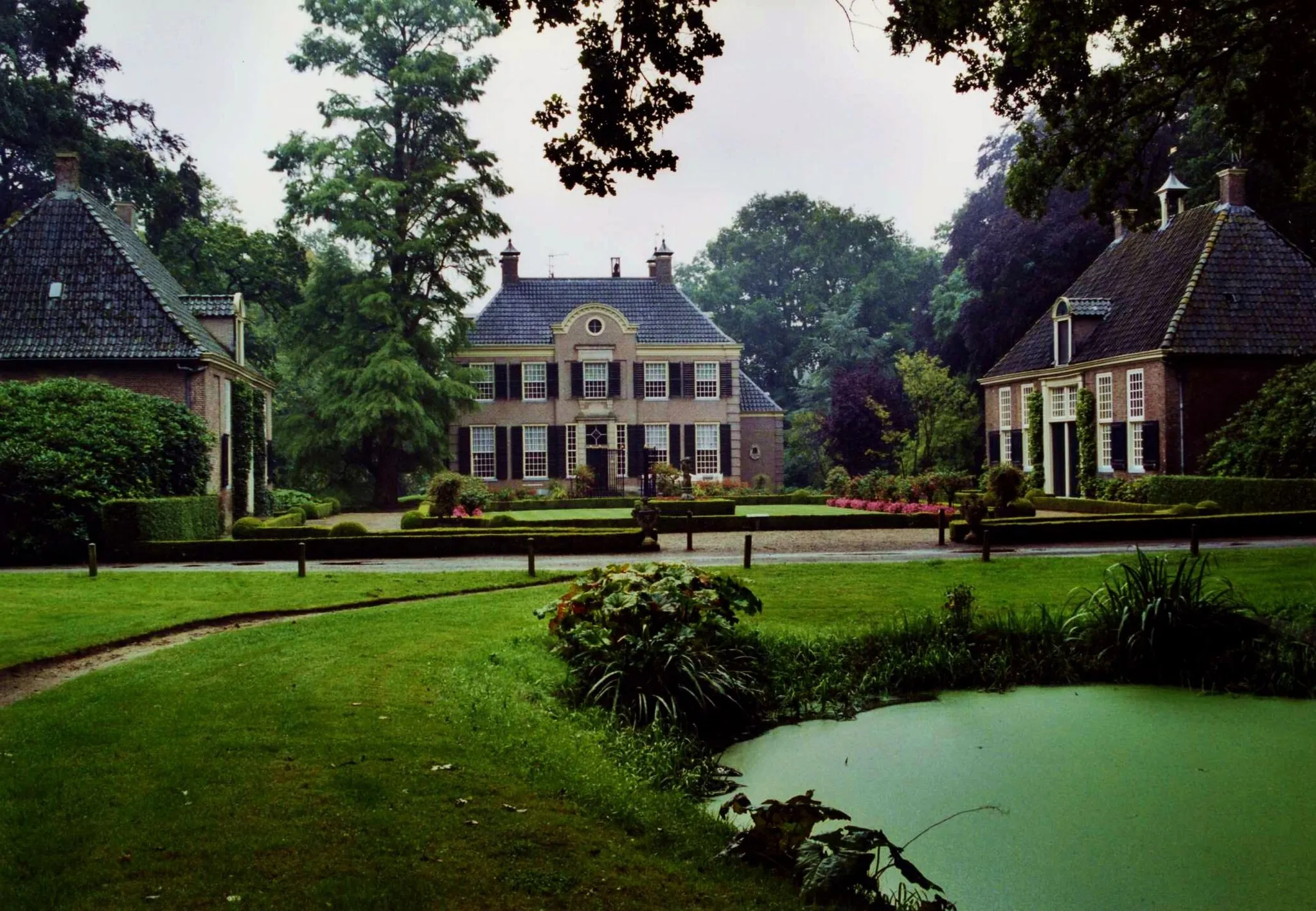 Photo showing: This is an image of rijksmonument number 528701