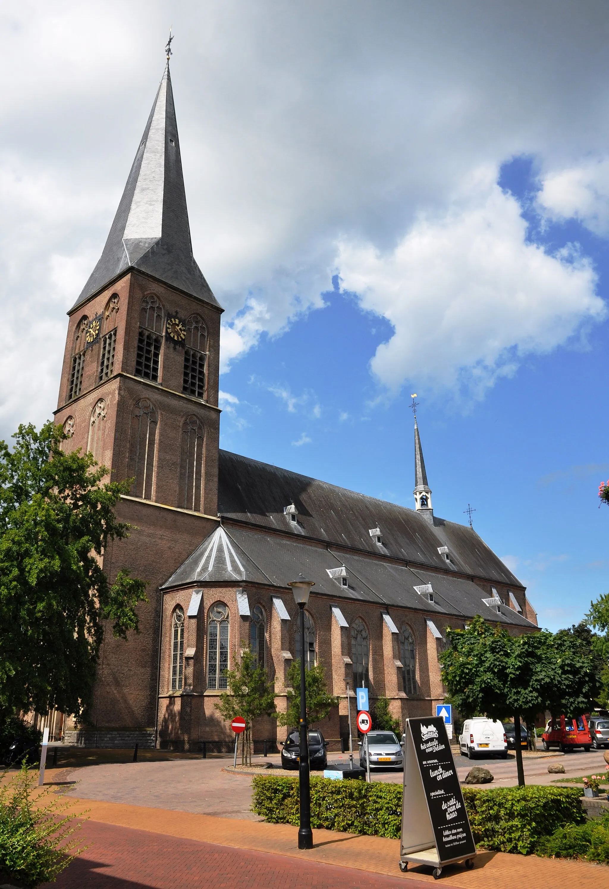 Photo showing: Nieuwe Blasiuskerk in Delden.