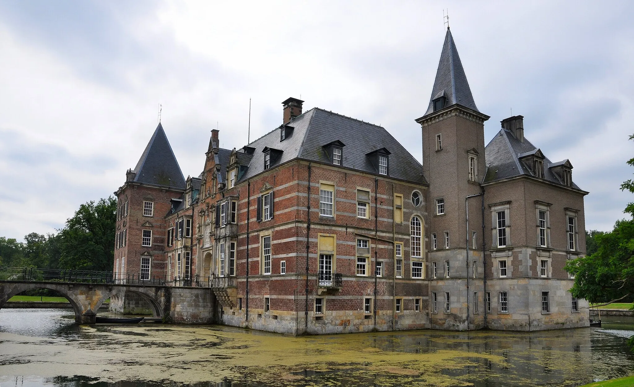 Photo showing: Kasteel Twickel, gezien vanuit de aangrenzende tuin.