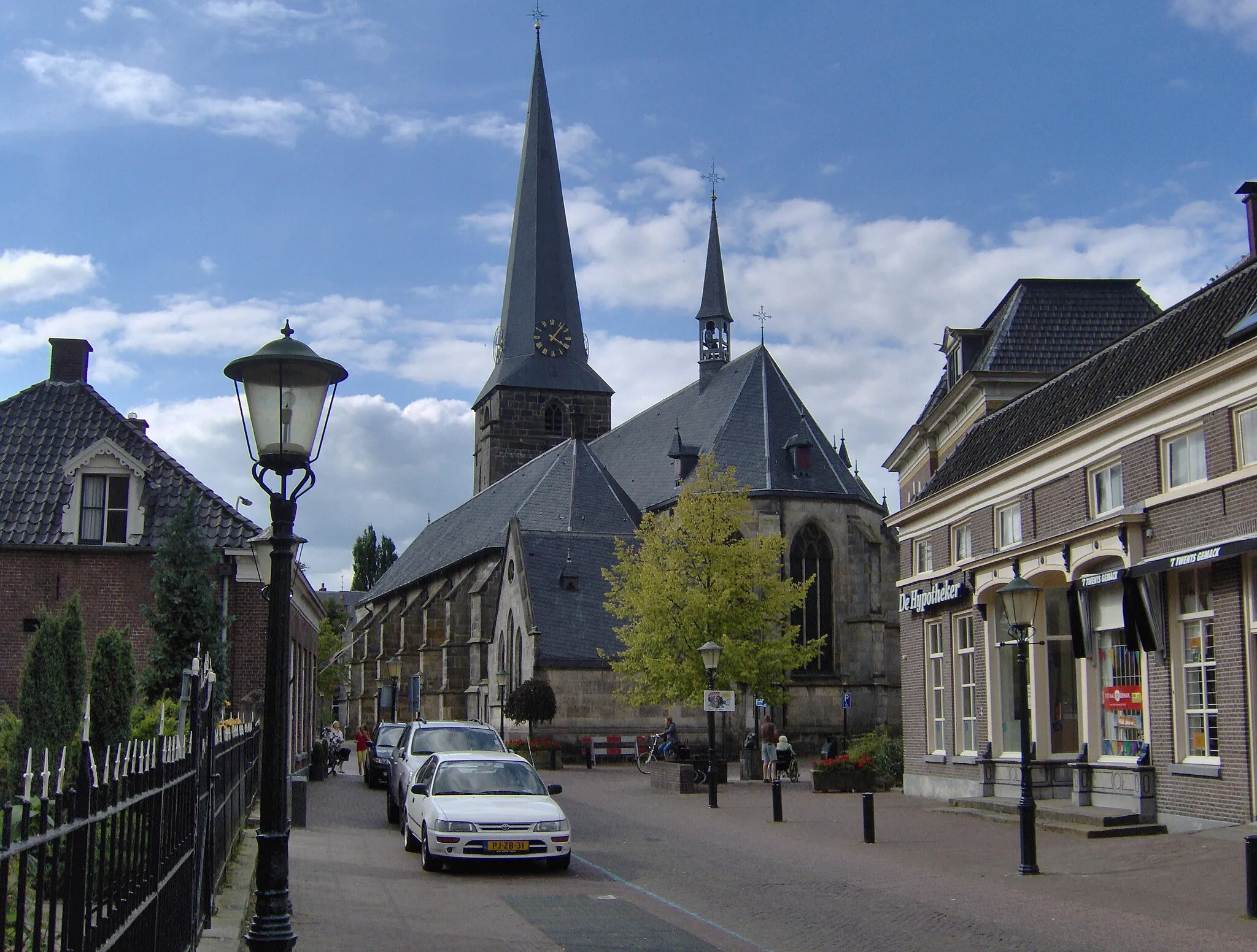 Photo showing: The Pancratius Church in the center of Haaksbergen, Overijssel, The Netherlands.