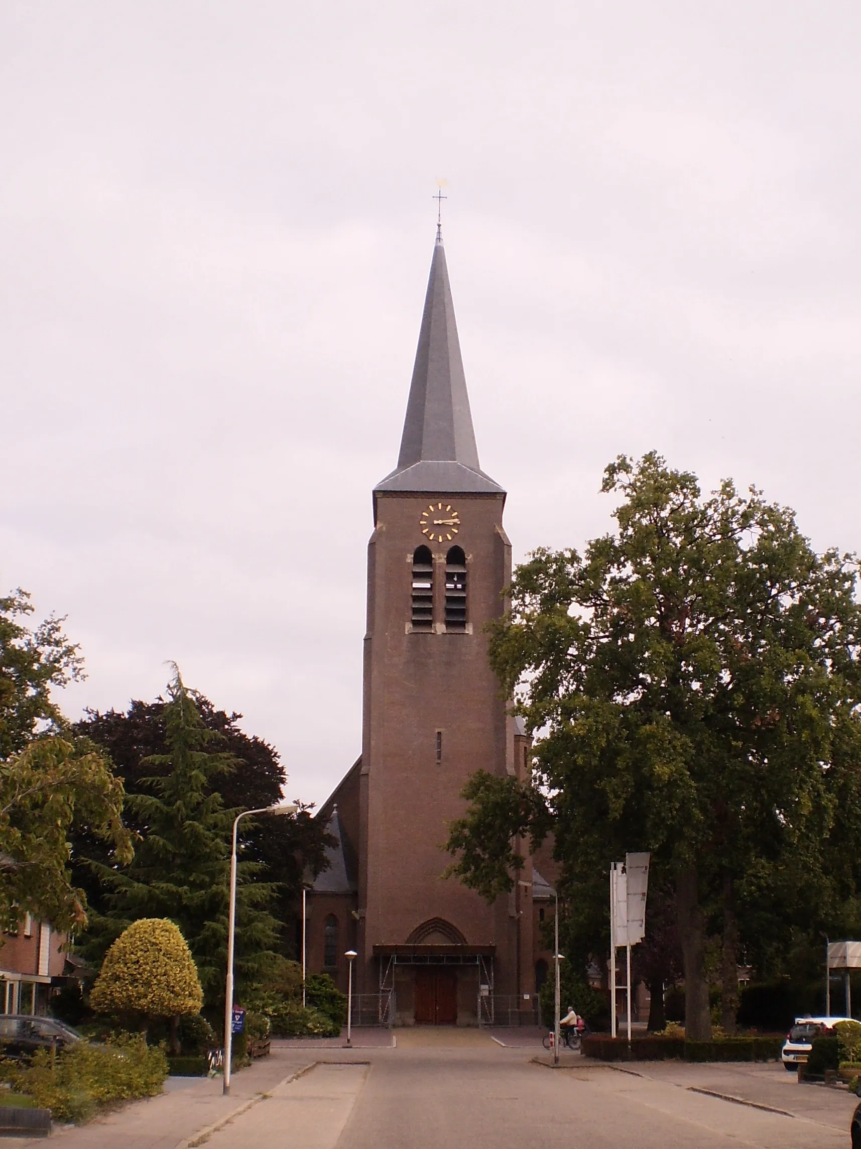 Photo showing: Roman Catholic church in Hoogland, NL