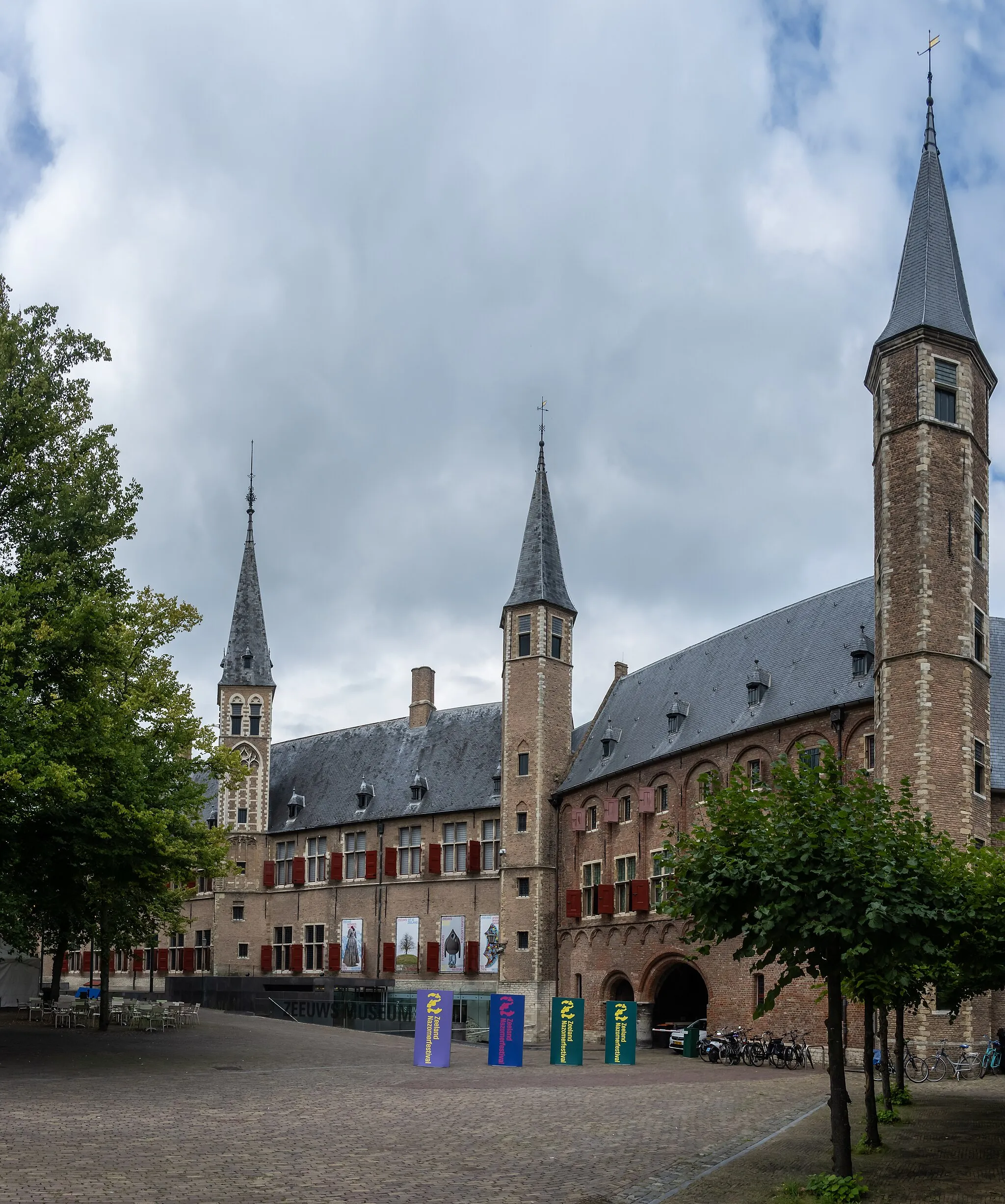 Photo showing: Middelburg Abbey