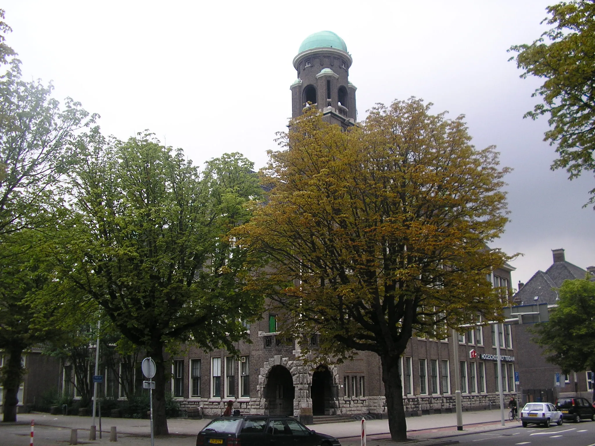 Photo showing: Hogeschool Rotterdam lokatie Pieter de Hoochweg. Voorheen was dit de Zeevaartschool.