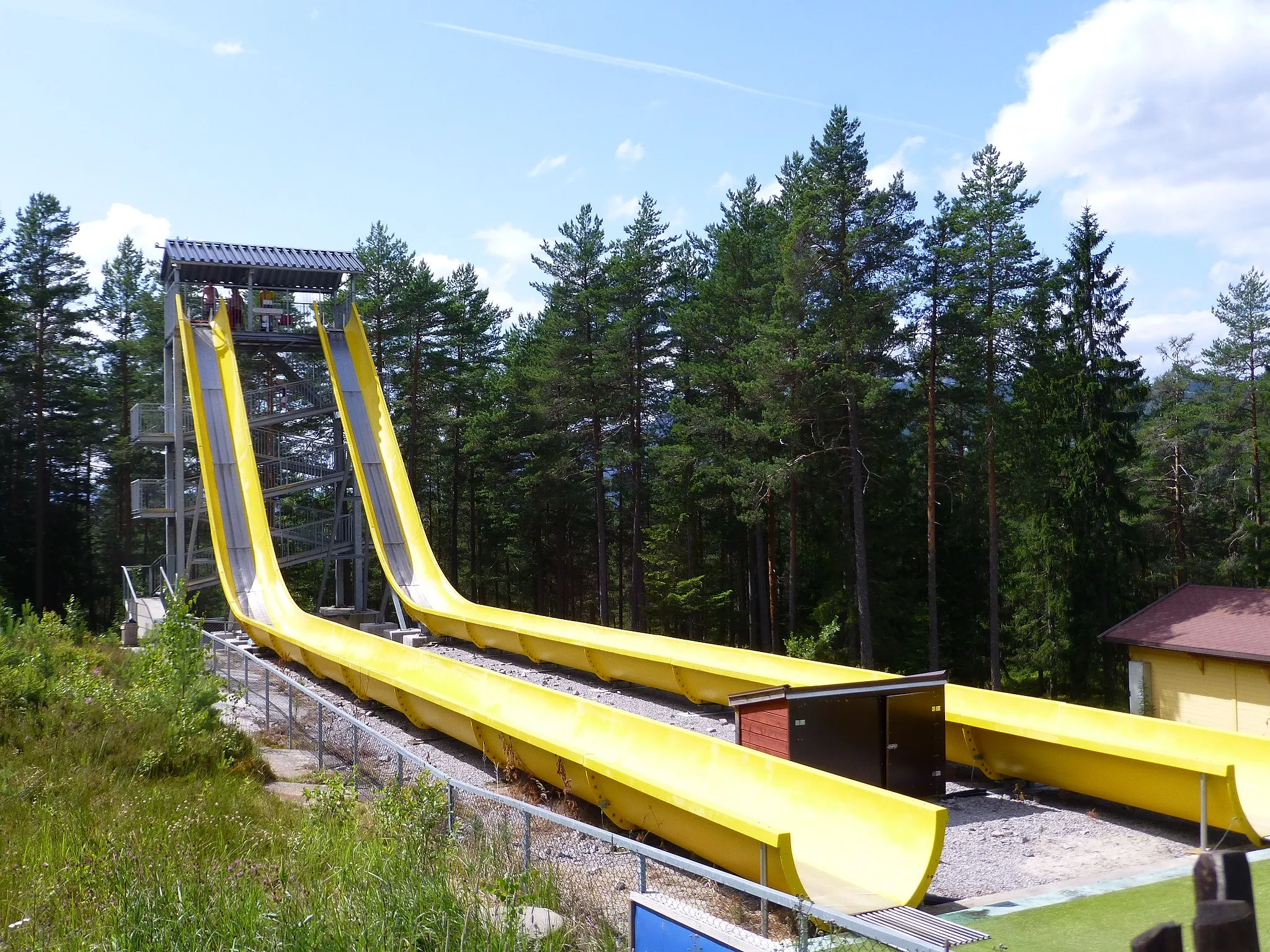 Photo showing: Norwegian amusement park "Bø Sommarland" in Bø, Telemark. This waterslide is called "Splash".