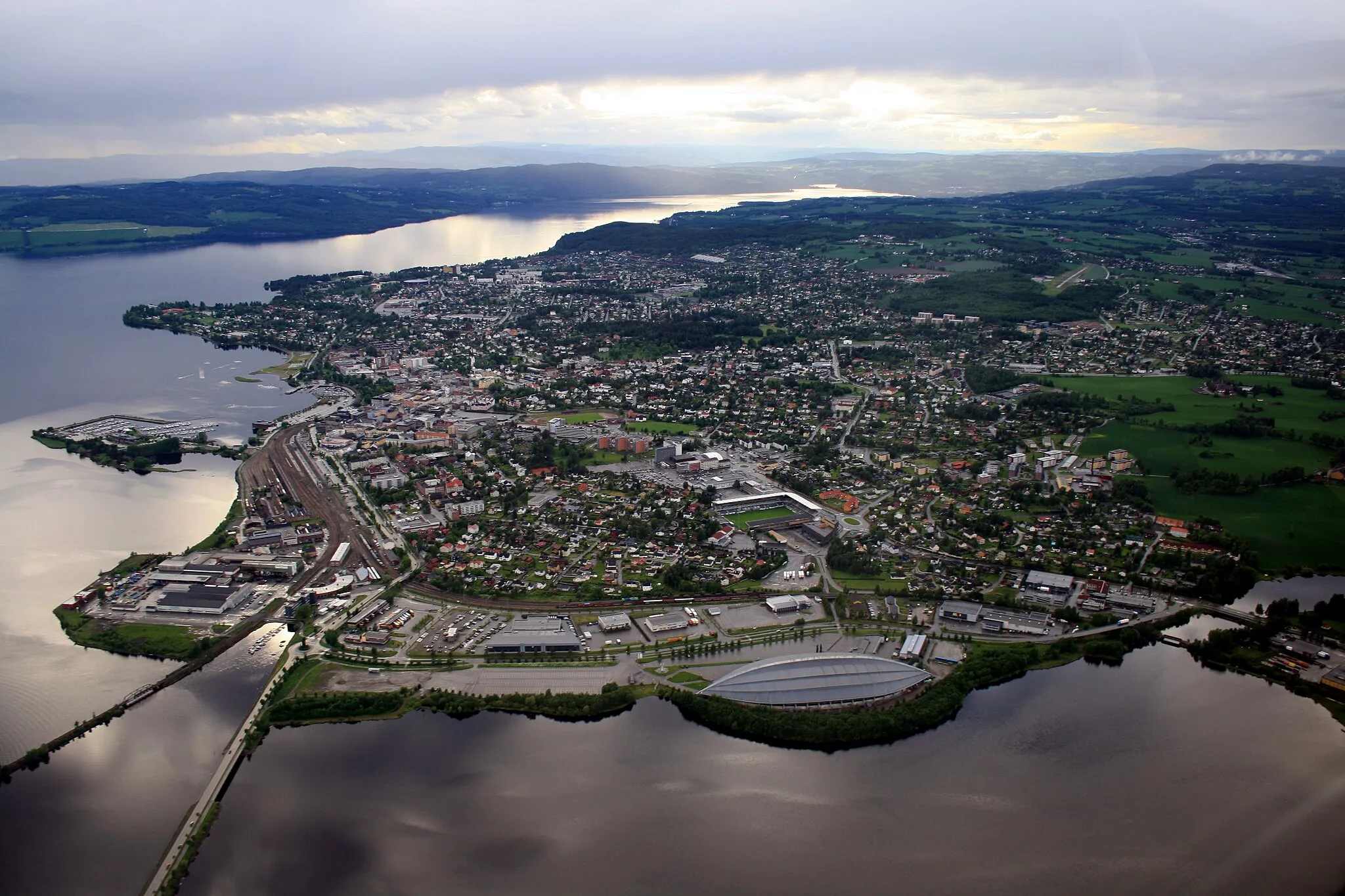 Photo showing: Hamar from air