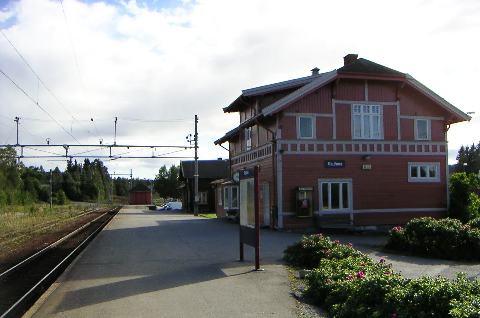 Photo showing: Raufoss railroad station