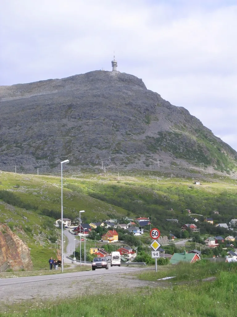 Photo showing: View from Hammerfest suburb.