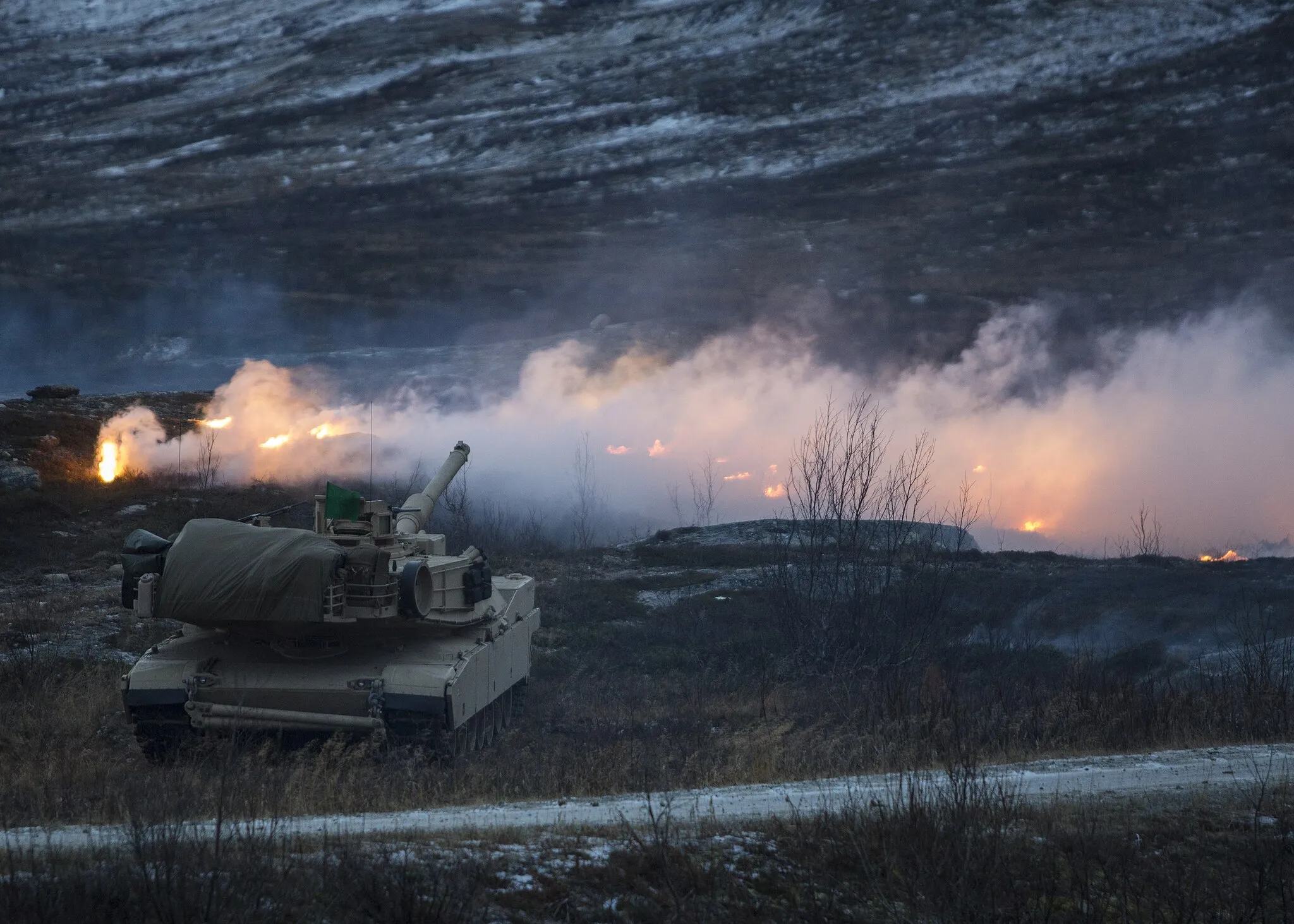 Photo showing: U.S. Marines from the Black Sea Rotational Force Combined Arms Company conduct a battalion-level live-fire exercise with the Norwegian army in Setermoen, Norway, 17 Nov., 2016, to improve their ability to operate in mountainous and extreme cold weather environments. (U.S. Marine Corps photo by Sgt. Michelle Reif.) www.dvidshub.net