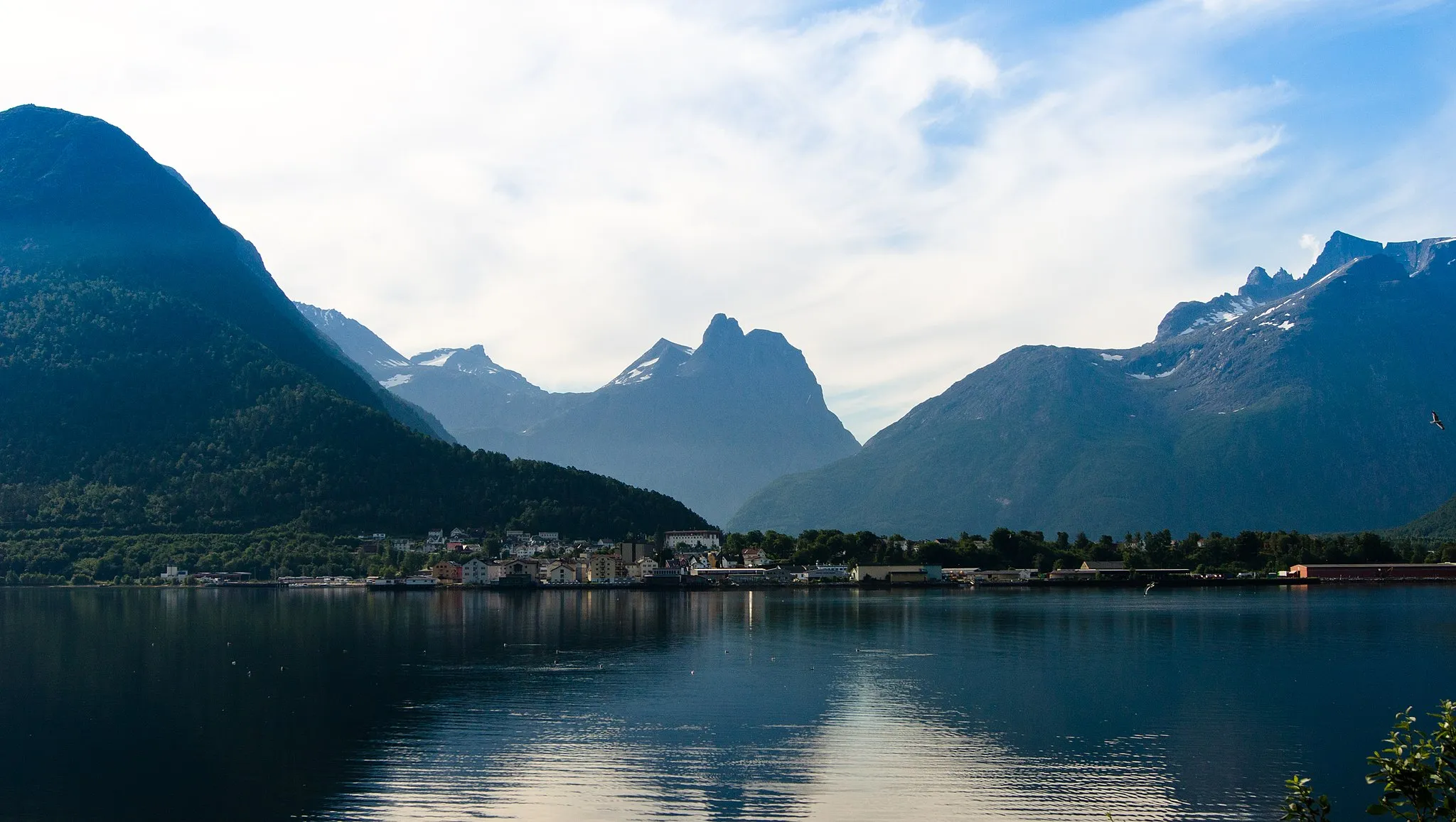 Photo showing: Åndalsnes, Norvège.