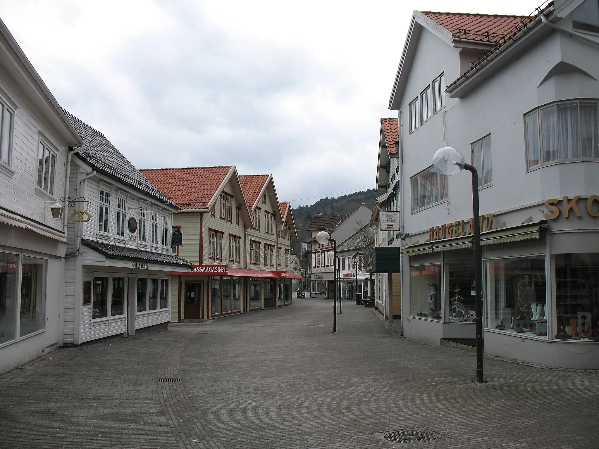 Photo showing: The main pedestrian street of Egersund, Norway