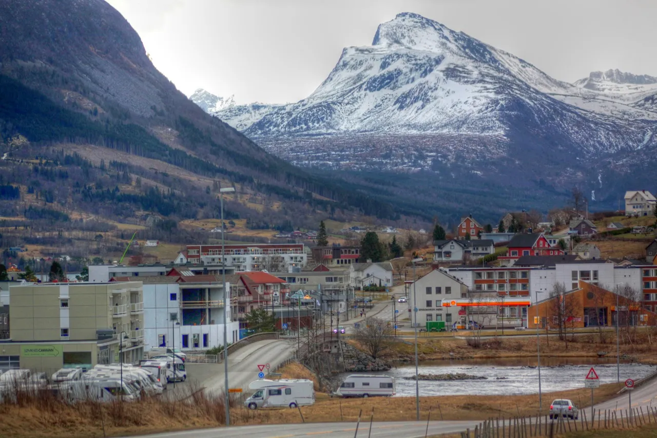 Image of Vestnes