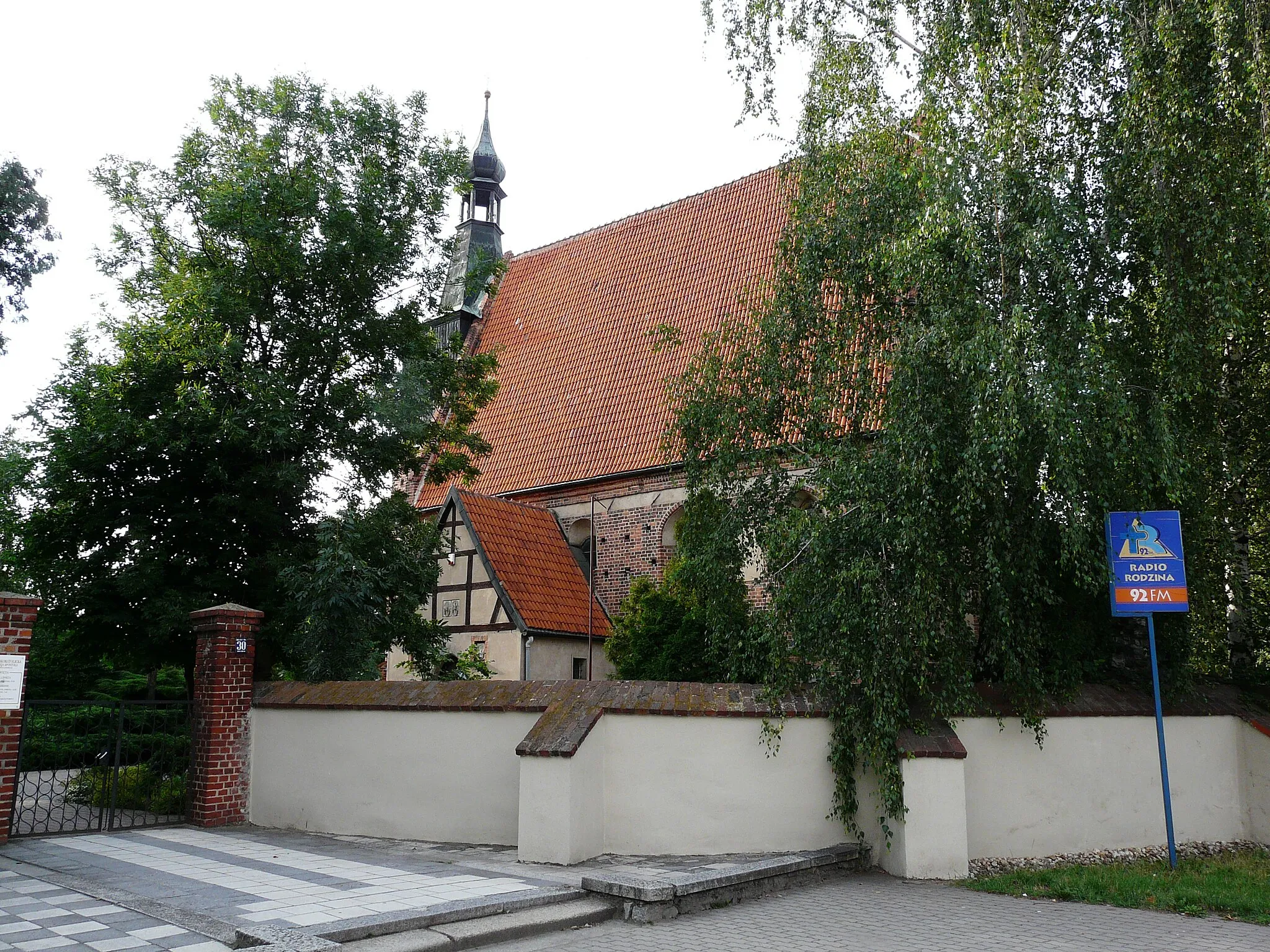 Photo showing: Bielany Wrocławskie kościół św. Andrzeja Apostoła