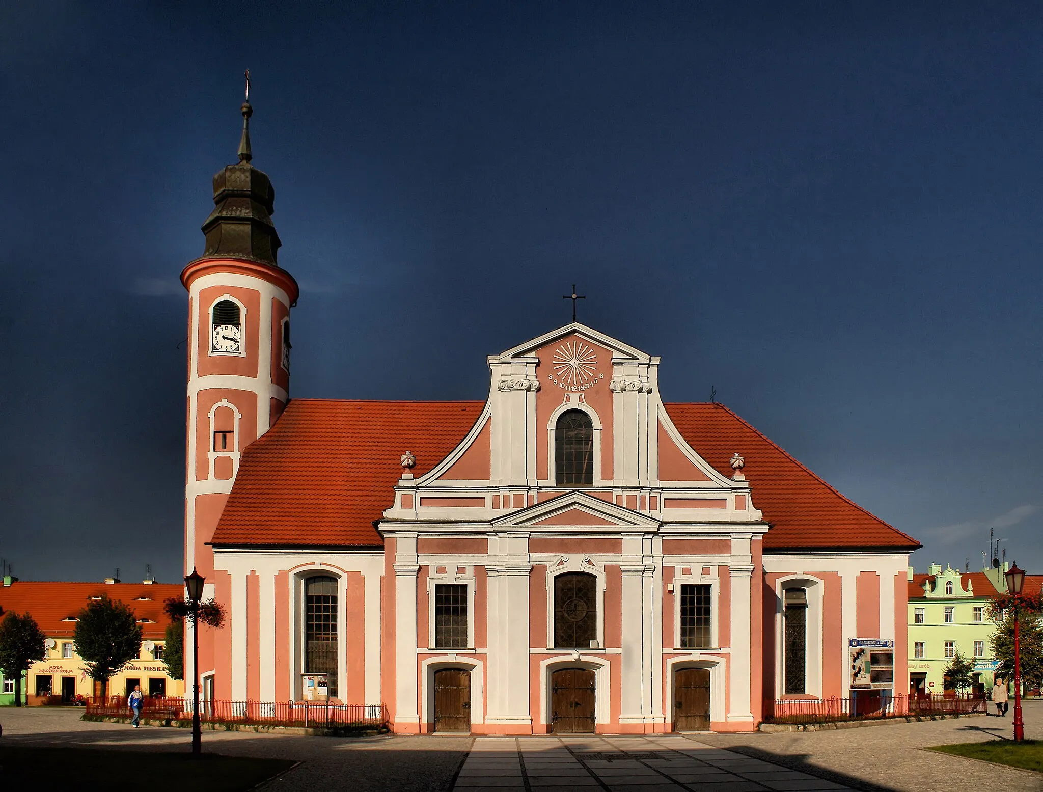 Photo showing: Kościół pomocniczy św. Józefa Robotnika (d. Najświętszego Serca PJ)
Chocianów, pl. Wolności, Chocianów
