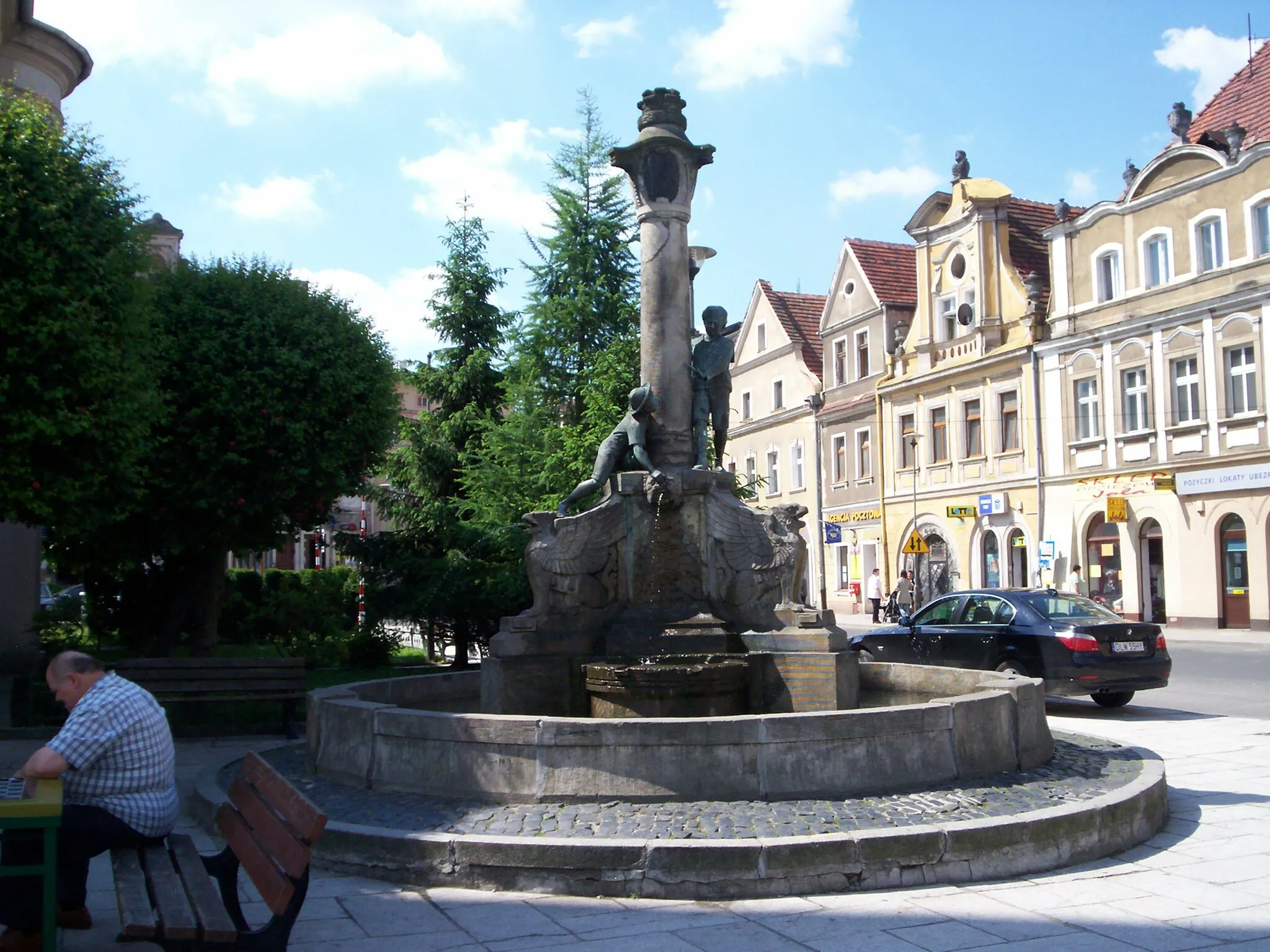 Photo showing: Fountain in Gryfów Śląski.