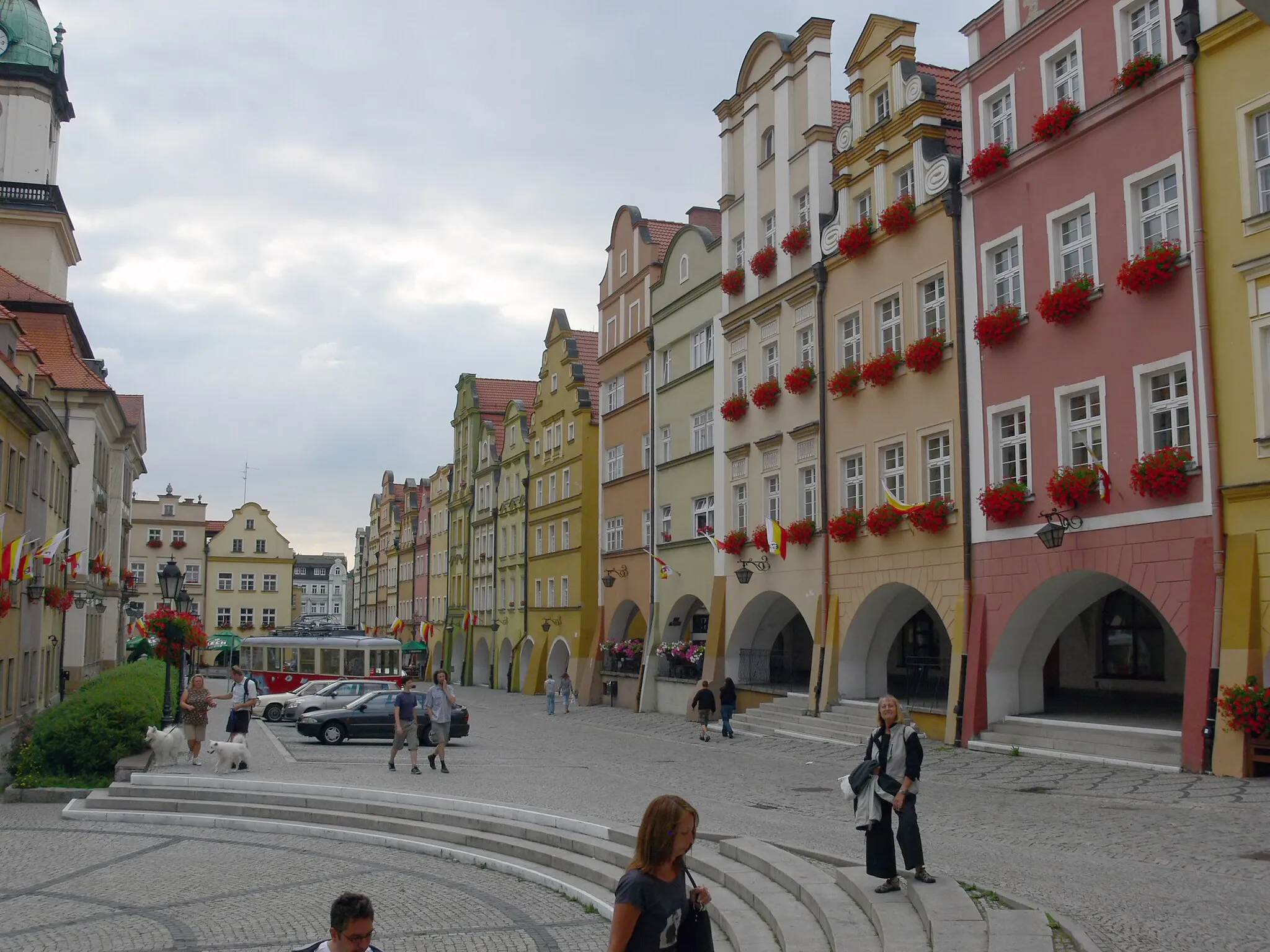 Photo showing: Market place of Jelenia Góra/Poland (German name: Hirschberg)