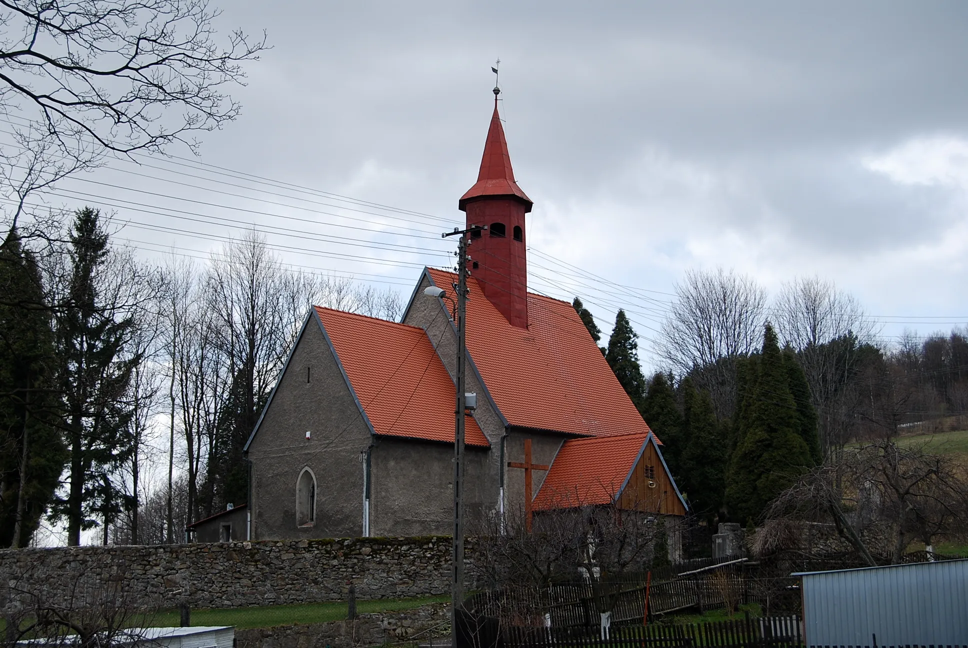 Photo showing: Piechowice Piastów - kościół filialny pw. Bożego Ciała (zabytek nr 715/J z dn. 11.01.82)