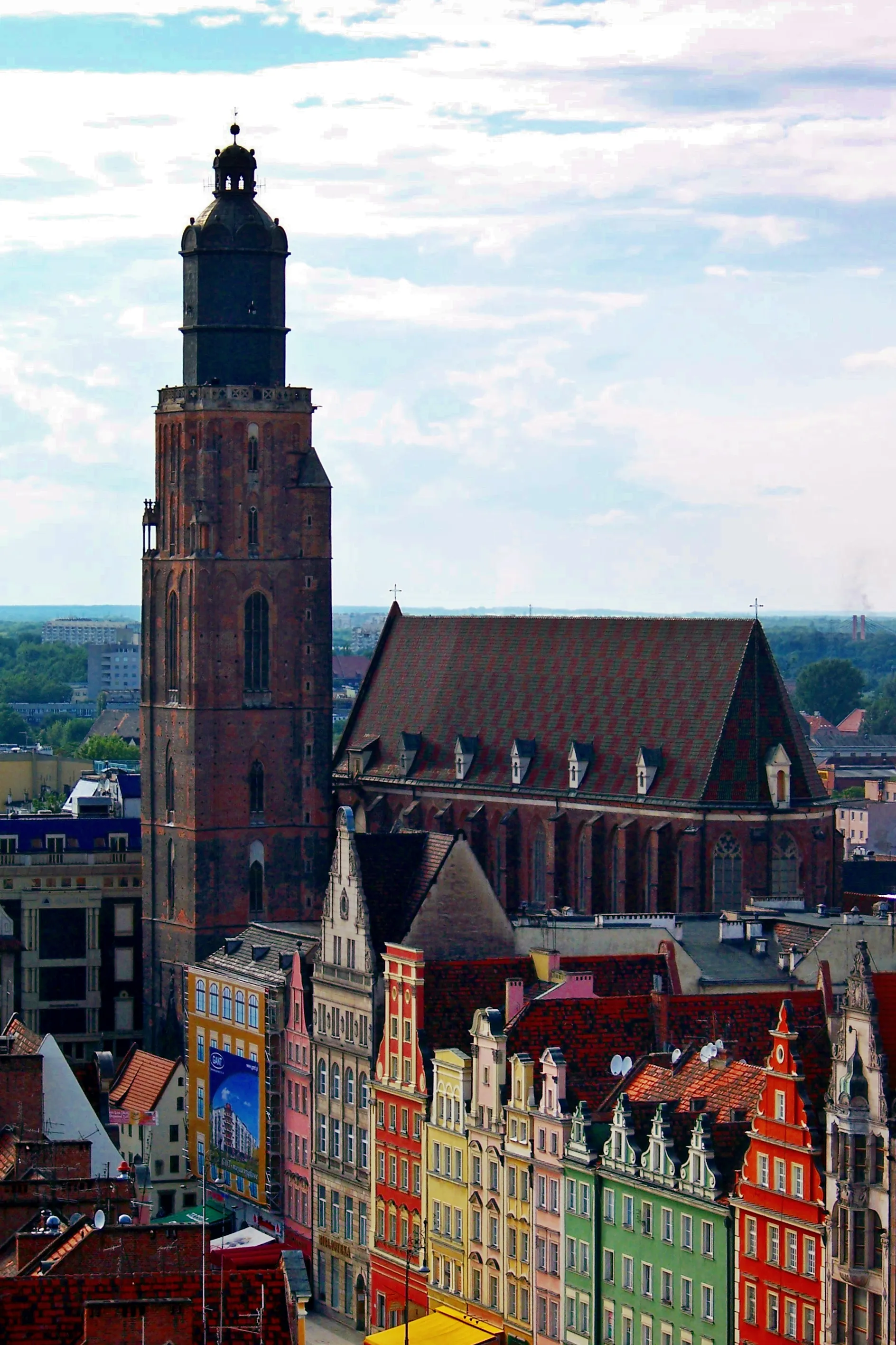Photo showing: Bazylika św. Elżbiety Węgierskiej we Wrocławiu (widok z wieży Katedry św. Marii Magdaleny)