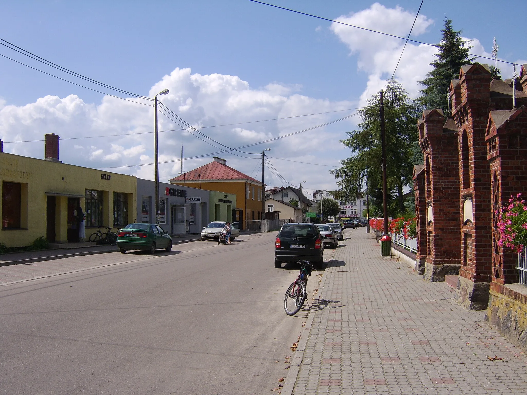 Photo showing: Street in the village Czernikowo