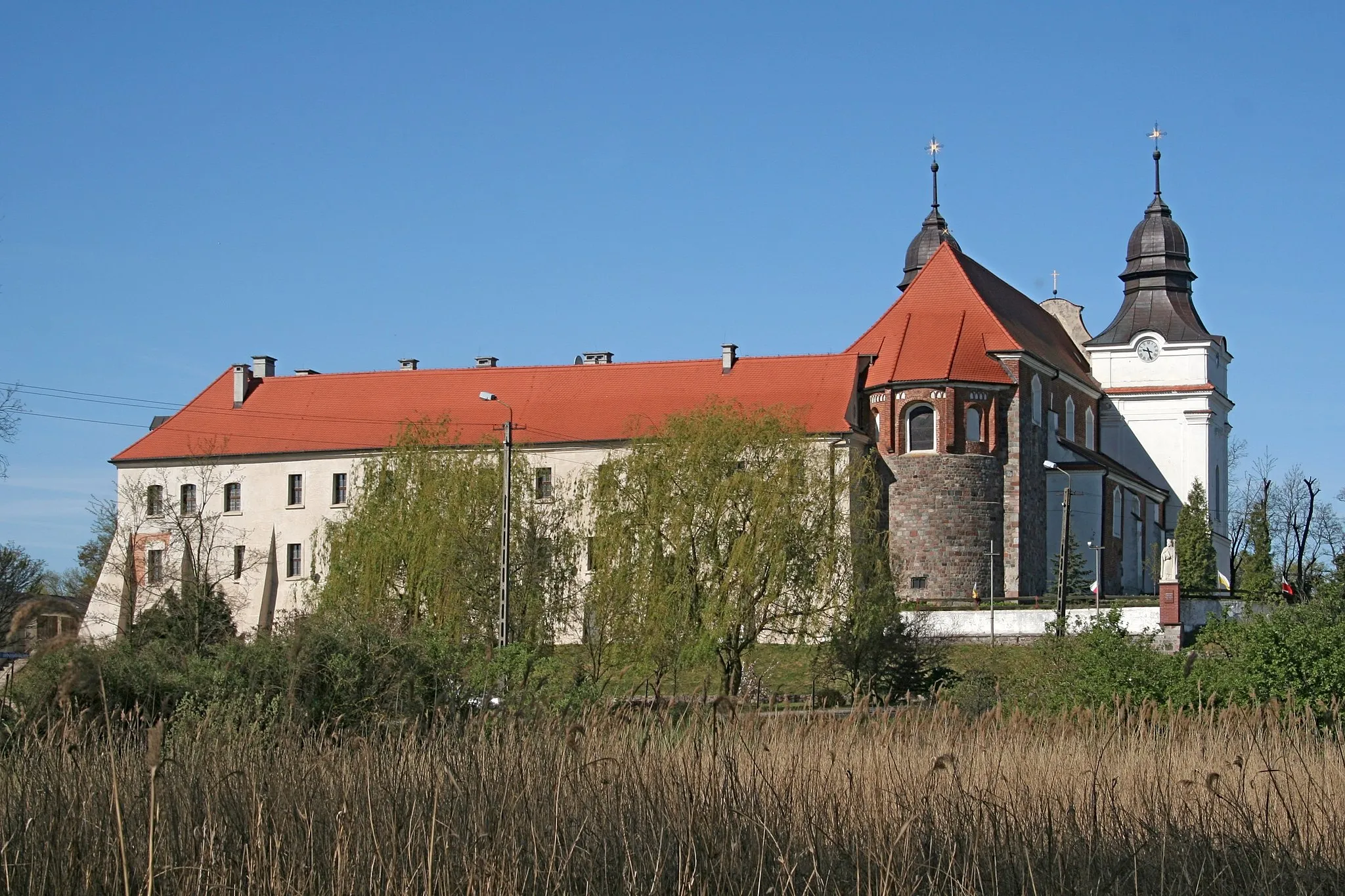 Photo showing: Mogilno, Poland, Benedictine Abbey from east