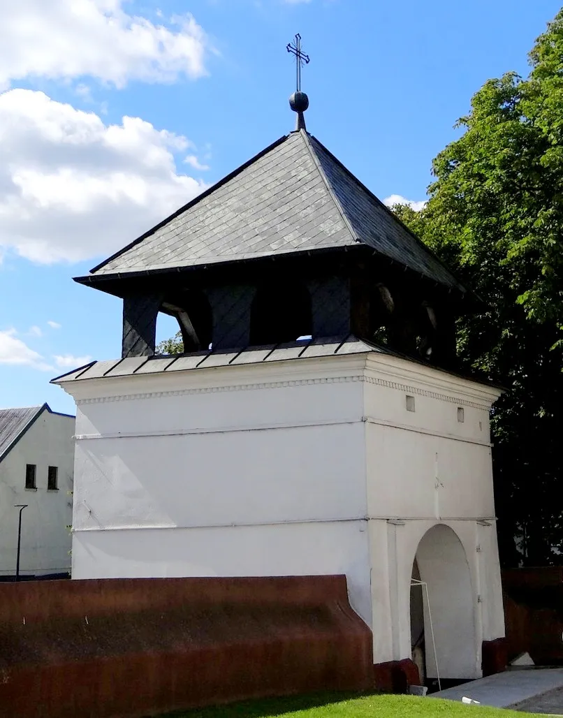 Photo showing: Poddębice. Kościół św. Katarzyny Męczennicy. Dzwonnica