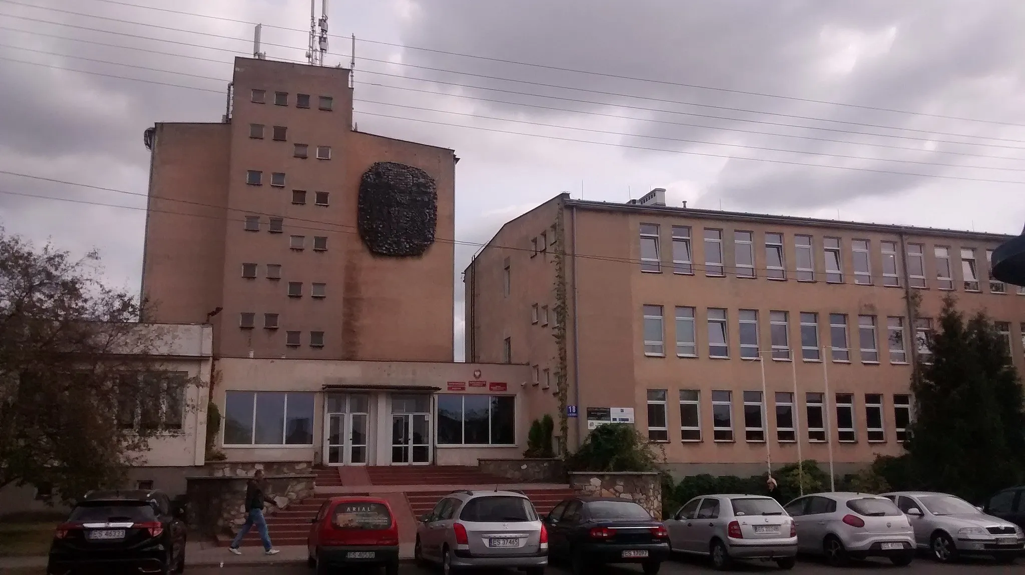 Photo showing: Dawny budynek Instytutu Sadownictwa i Kwiaciarstwa w Skierniewicach