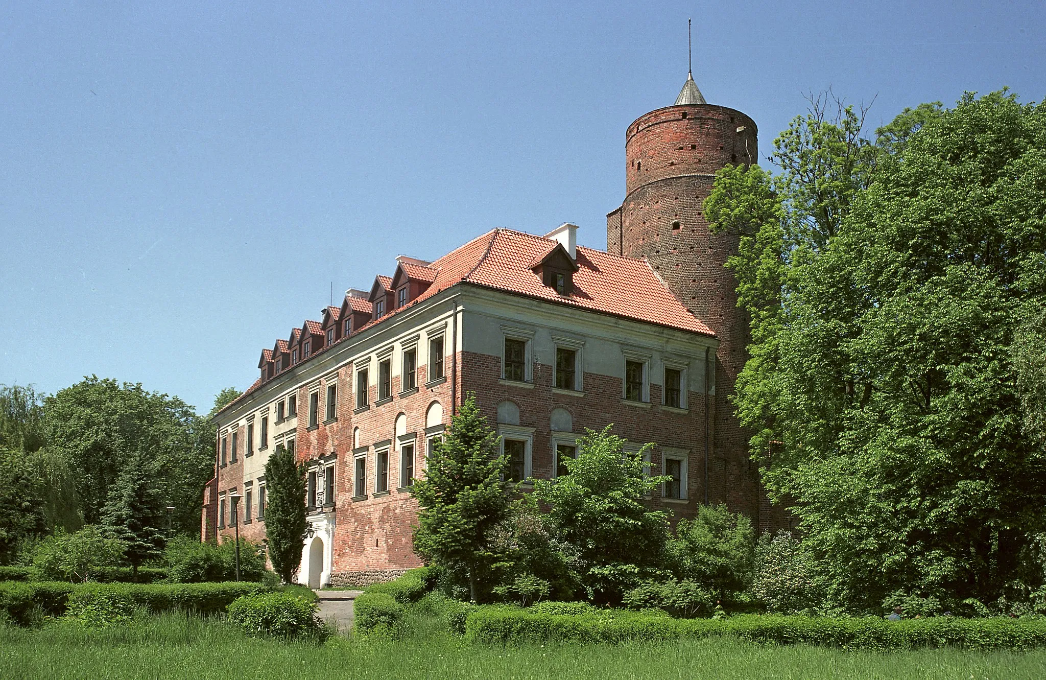 Photo showing: Uniejów
