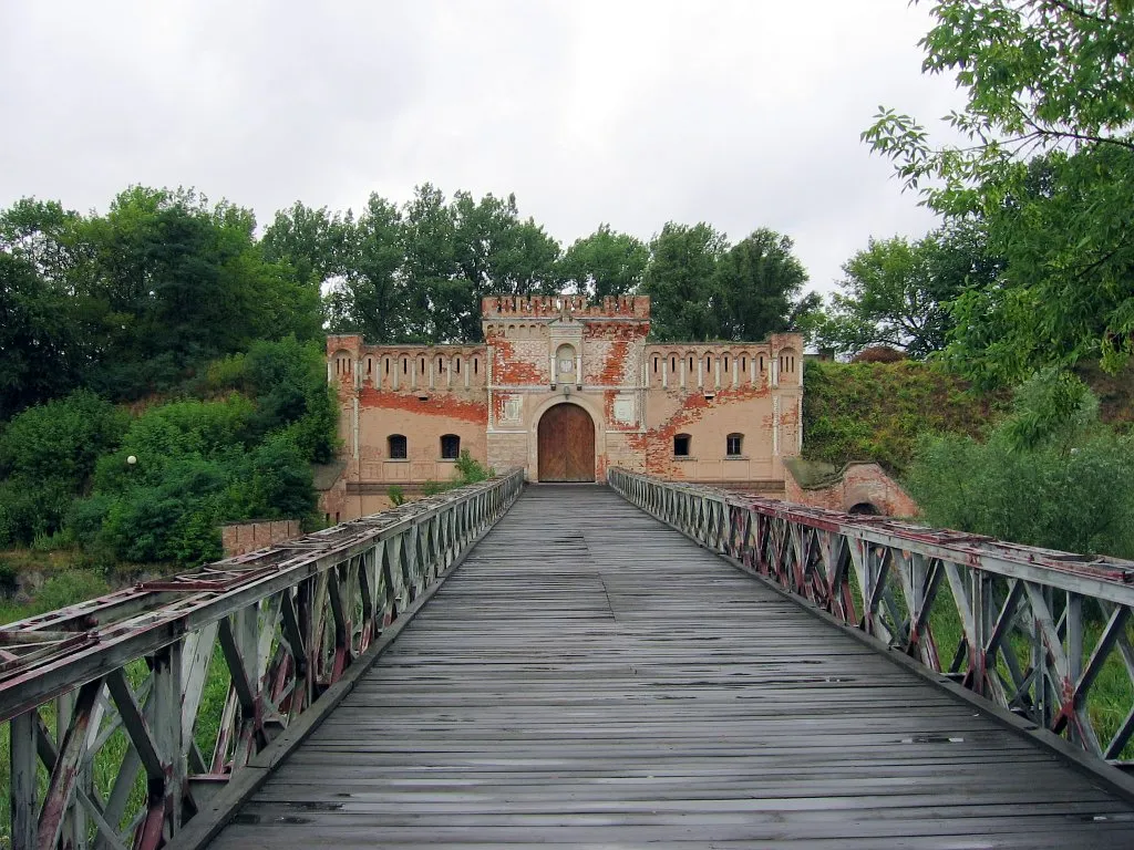 Photo showing: Cytadela w Dęblinie - Brama Lubelska (zabytek nr rejestr. 758)