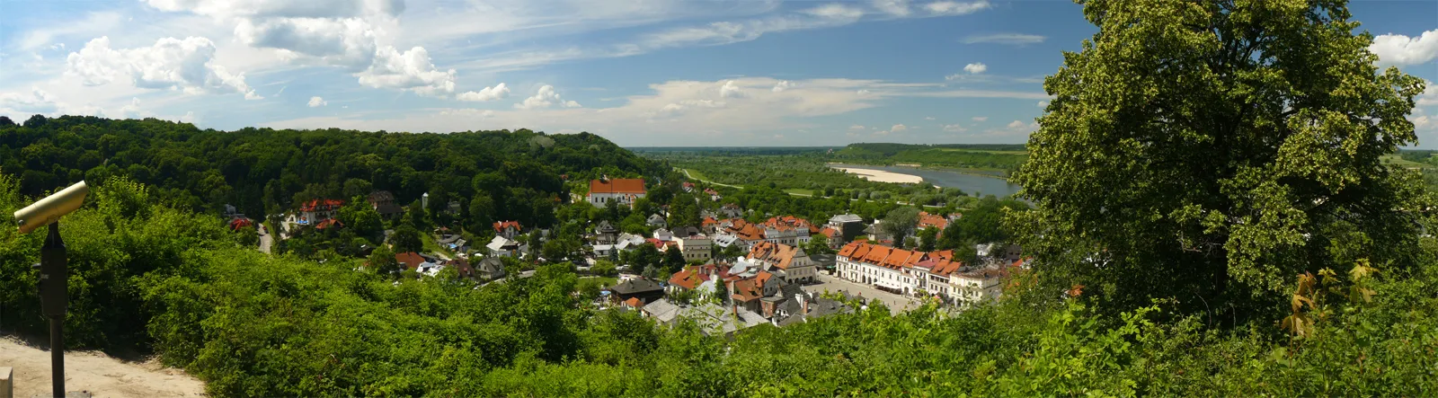 Photo showing: Kazimierz Dolny - view from The Three Crosses mountain