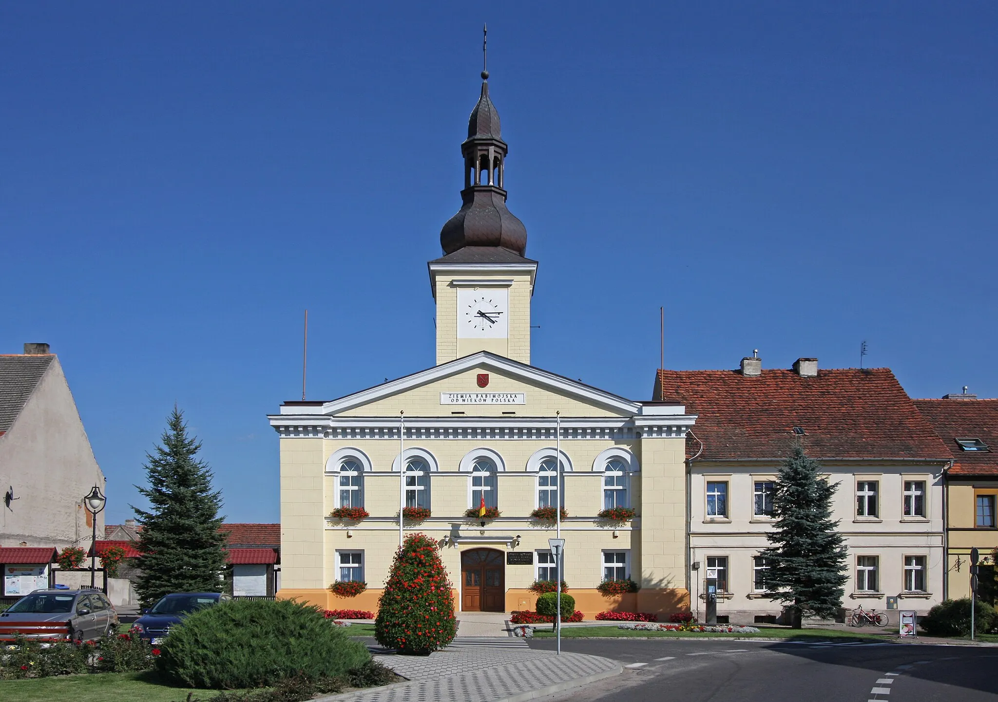 Photo showing: Babimost, ratusz, mur., 2 ćw. XIX, Rynek3