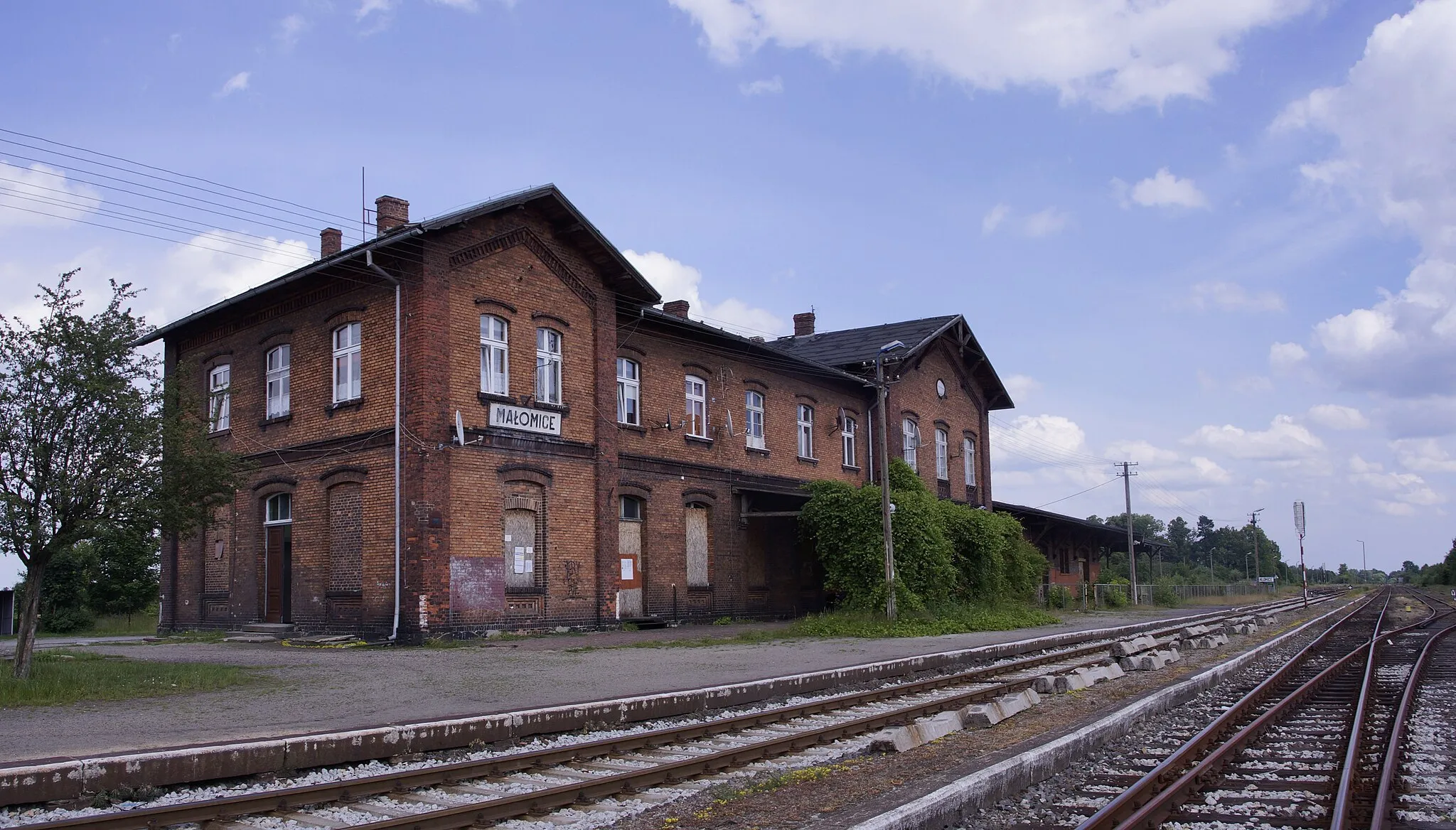 Photo showing: Małomice, Poland - railway station