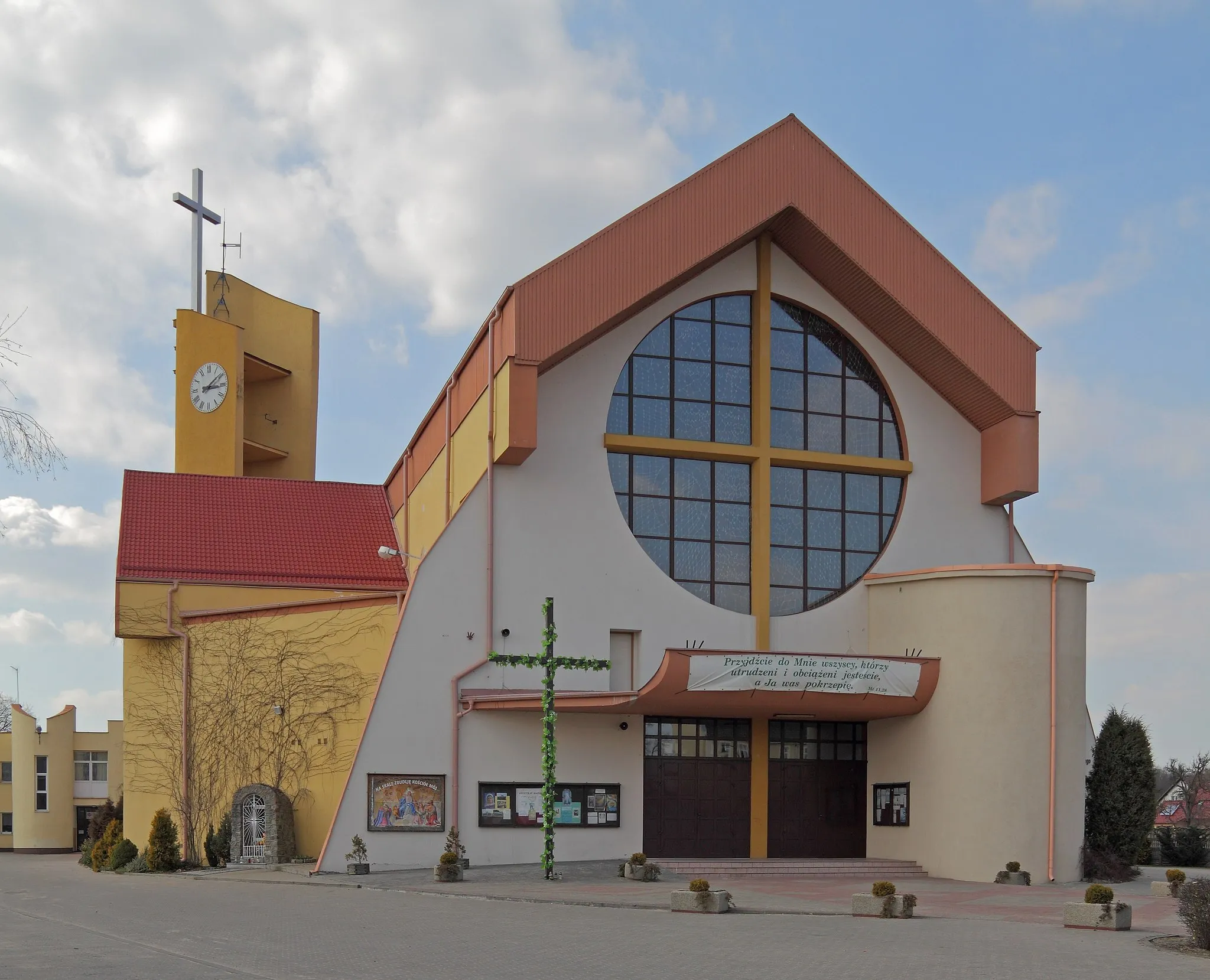 Photo showing: Holy Spirit Church in Słubice, Poland